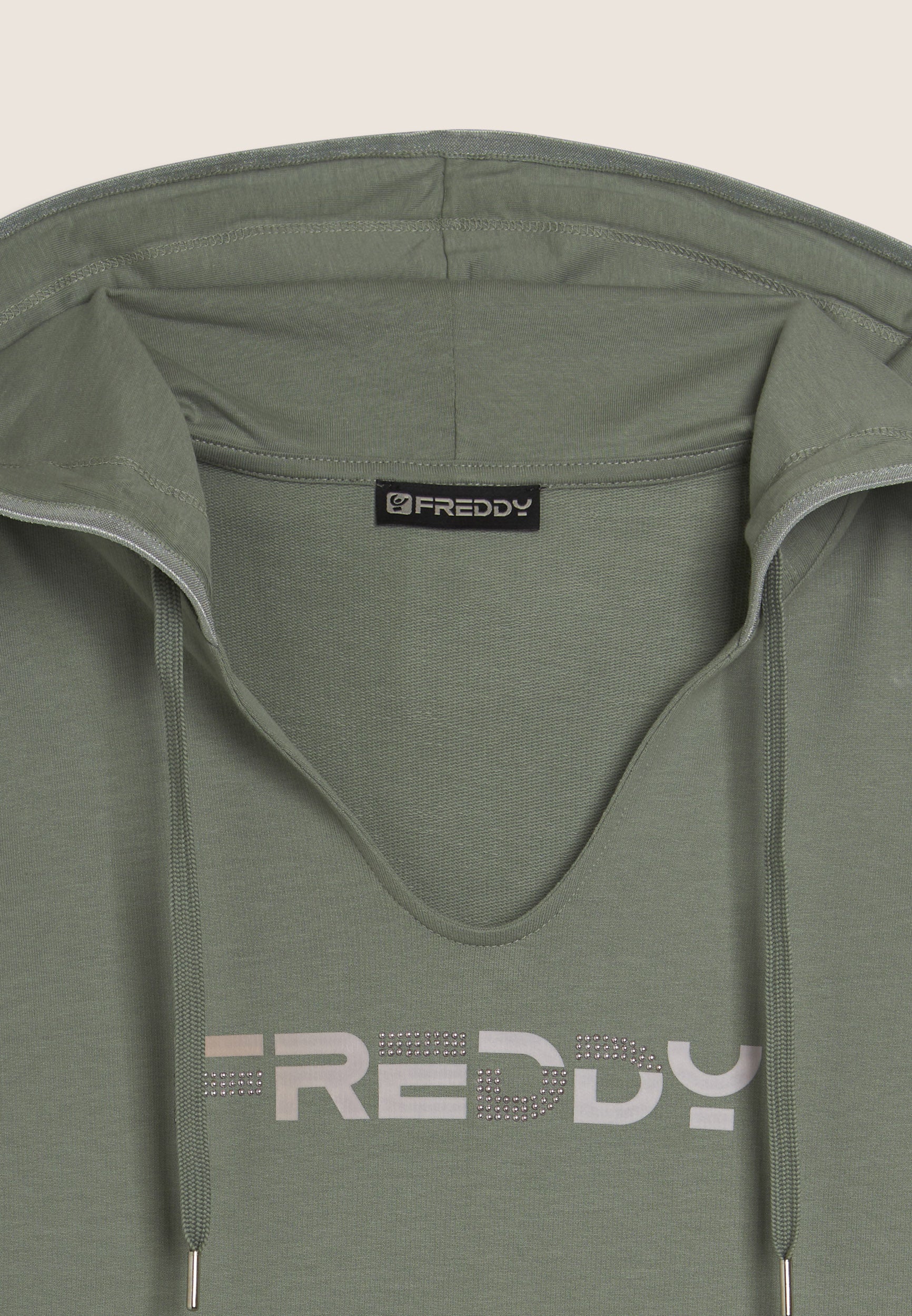 freddy-felpa-scollo-a-v-con-cappuccio-e-logo-freddy-olografico image 8