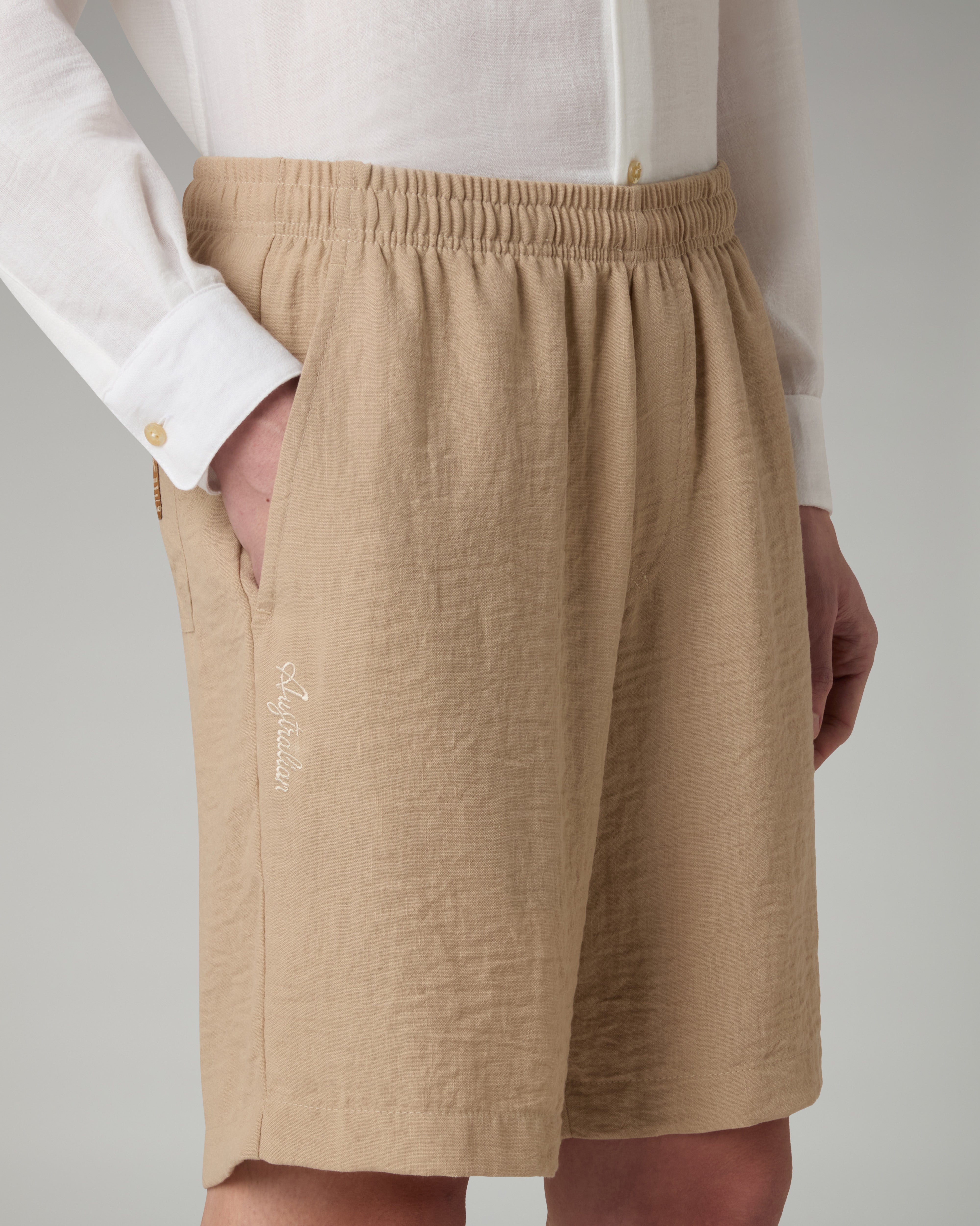 australian-doric-light-short-short-canvas-kaki image 4