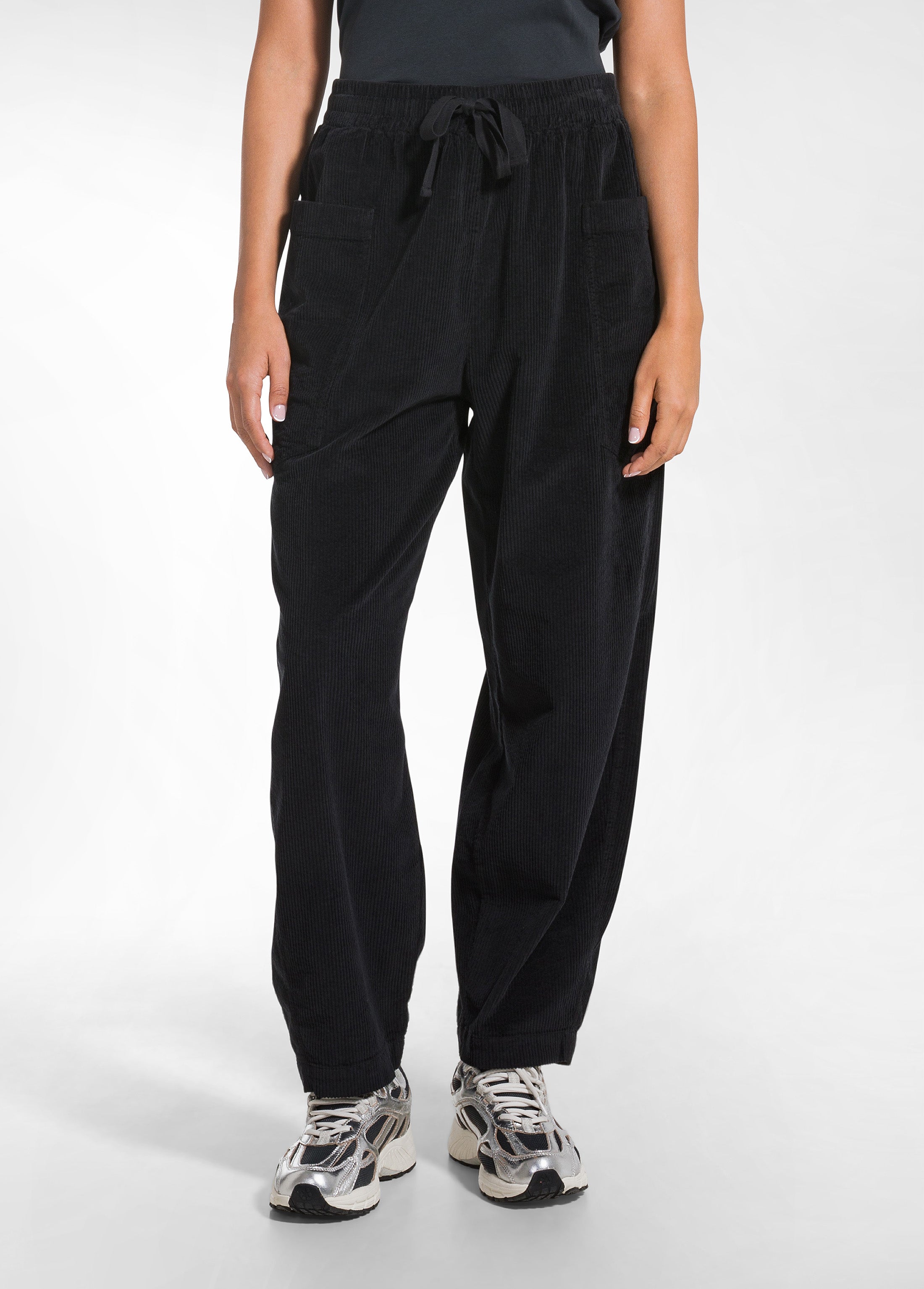 deha-pantalone-ballon-velluto-mille-righe-nero image 2