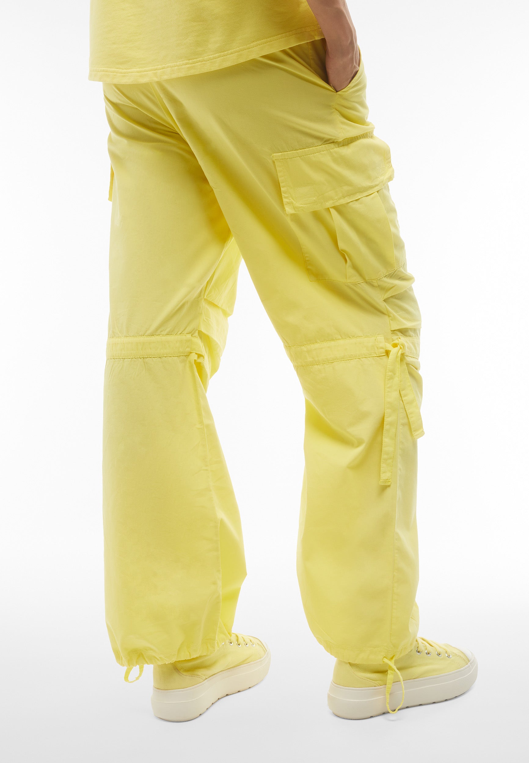 freddy-pantaloni-cargo-donna-popeline-tinto-capo-parachute image 3