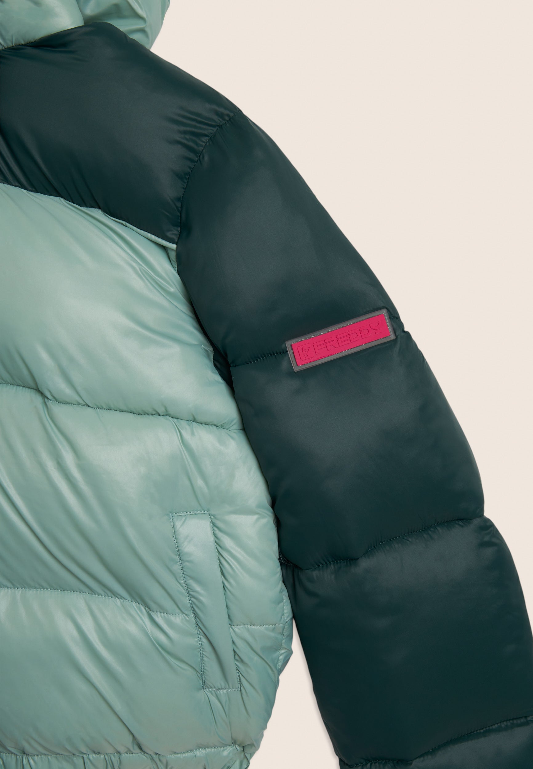 freddy-giubbotto-invernale-bambina-colour-block-cropped image 3