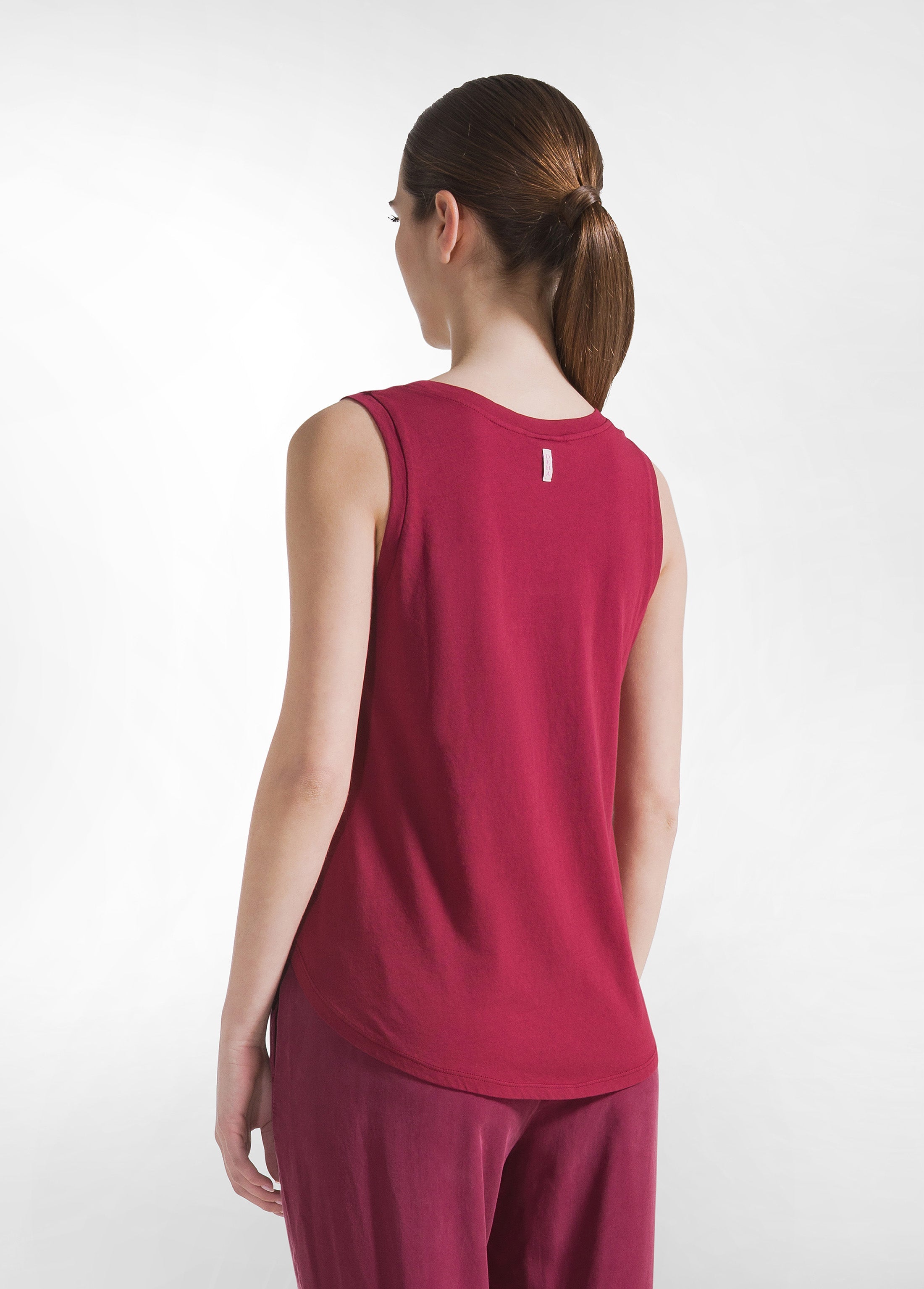deha-top-comfort-in-jersey-organico-rosso-top-donna-100-cotone image 2