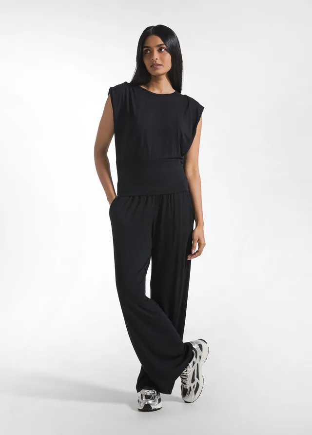 deha-completo-t-shirt-e-pantalone-dritto-in-viscosa-stretch-nero image 1
