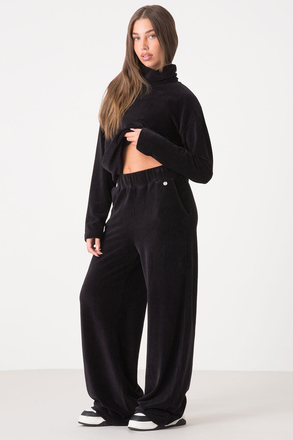 dimensione-danza-pantalone-ampio-in-velluto-leggero-a-coste-donna image 8