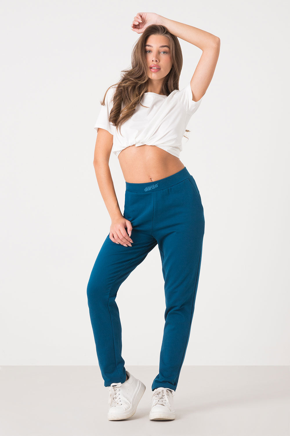 dimensione-danza-pantalone-regular-fit-donna-stretto-al-fondo-con-tasche image 8