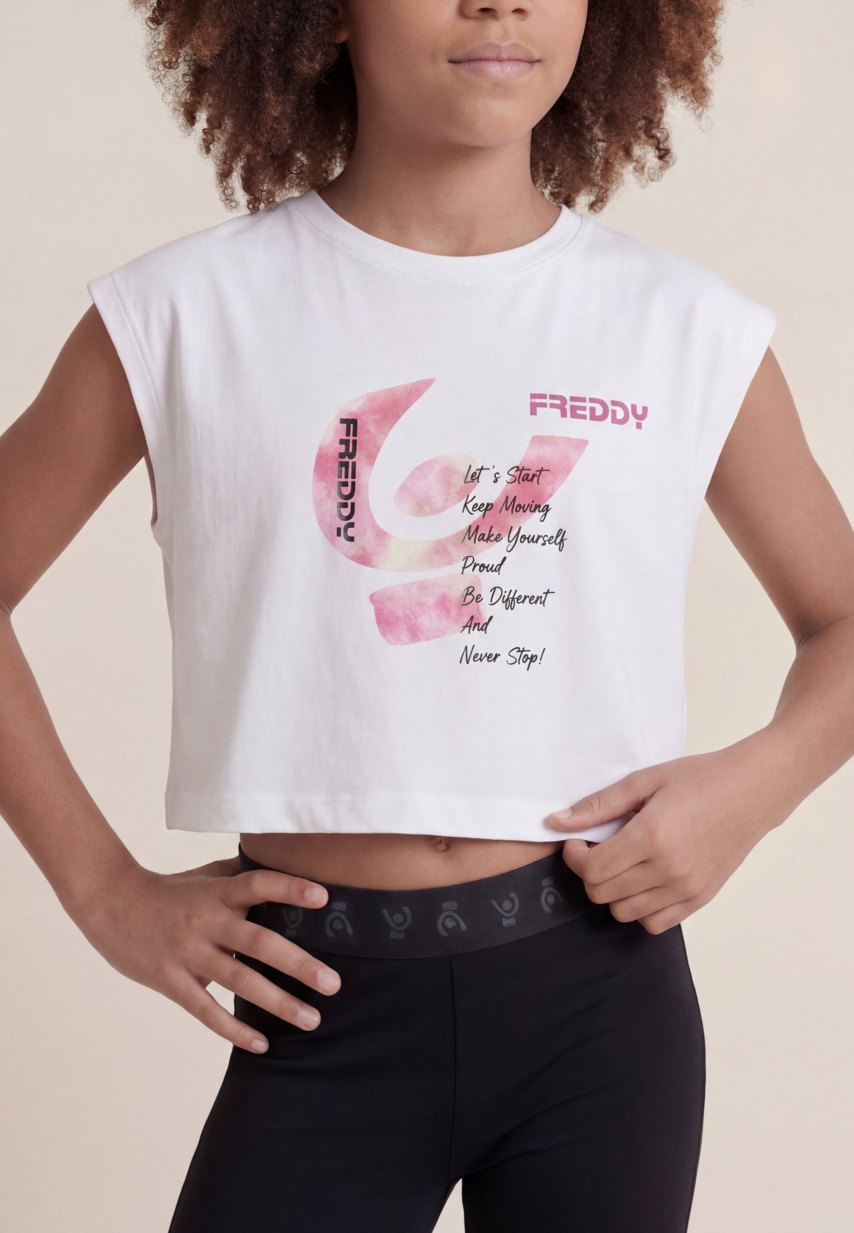 freddy-t-shirt-cropped-senza-maniche-maxi-logo-degrad-junior image 4