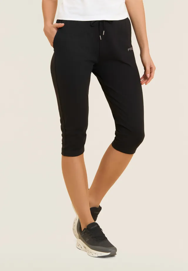 freddy-pantaloni-sportivi-corsaro-con-coulisse-e-logo-freddy-perline image 1