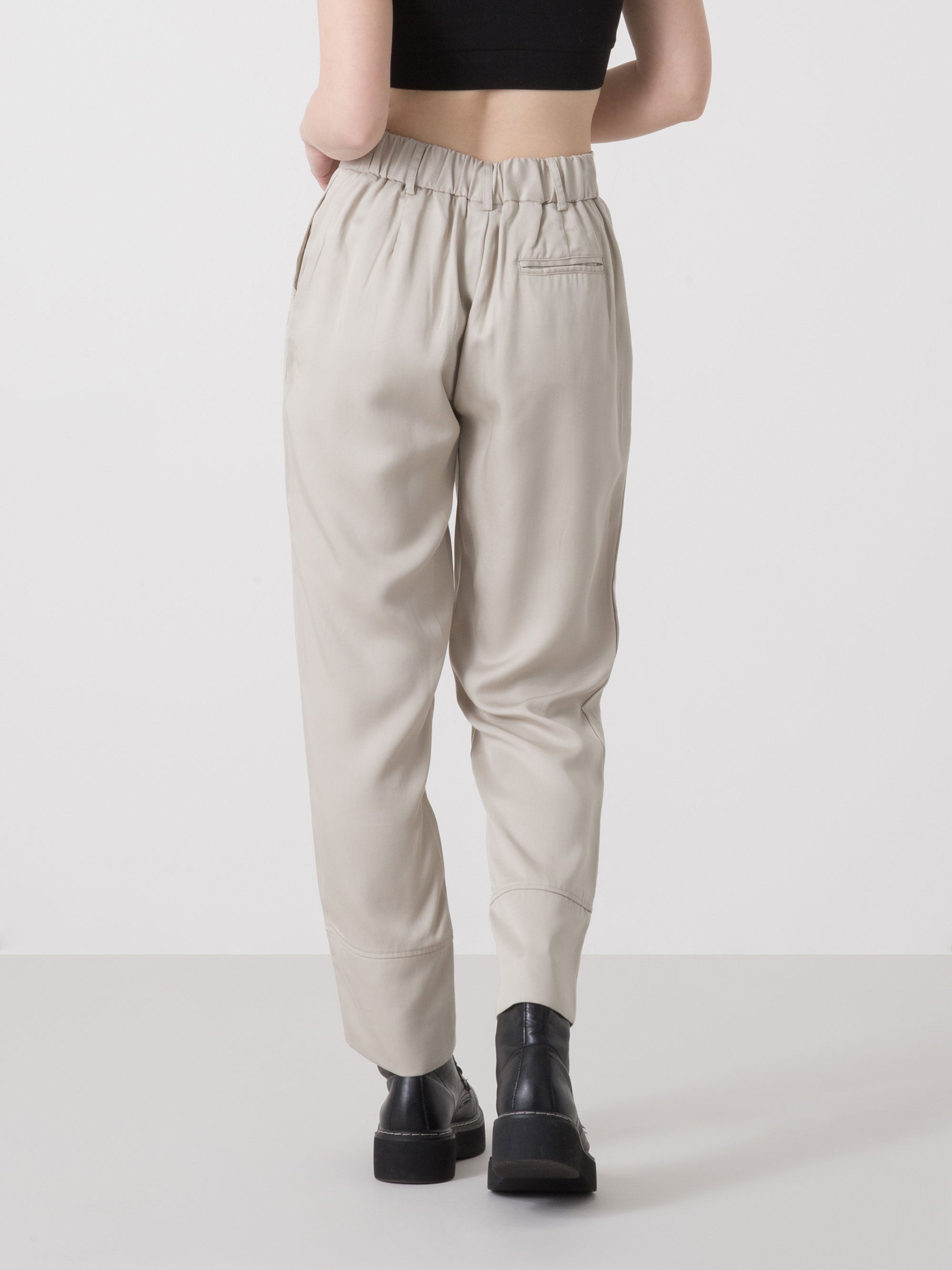 dimensione-danza-city-pantaloni-donna-in-popeline-di-tencel-linea-dritta image 3