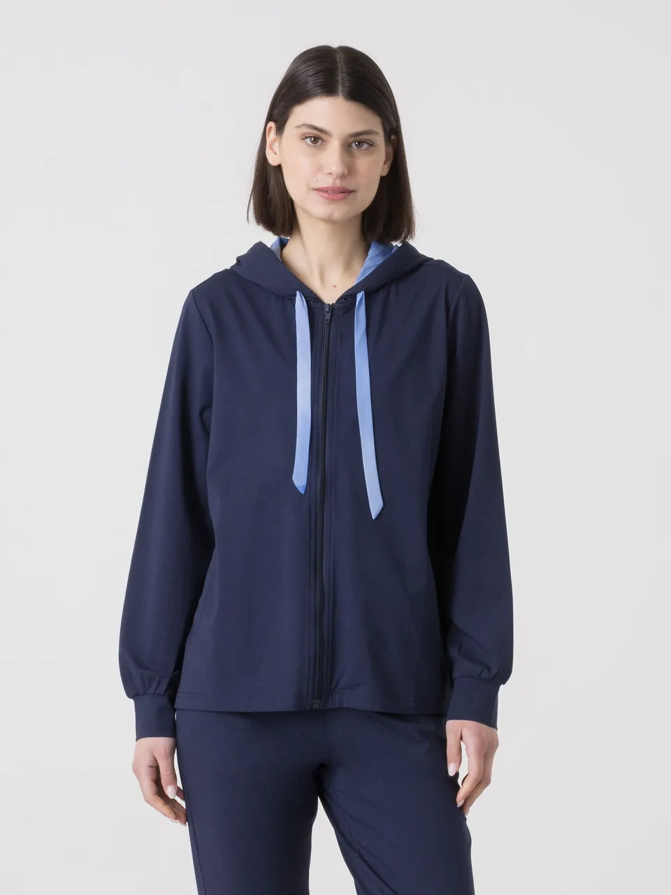 dimensione-danza-felpa-donna-con-cappuccio-full-zip-e-dettagli-a-contrasto image 1