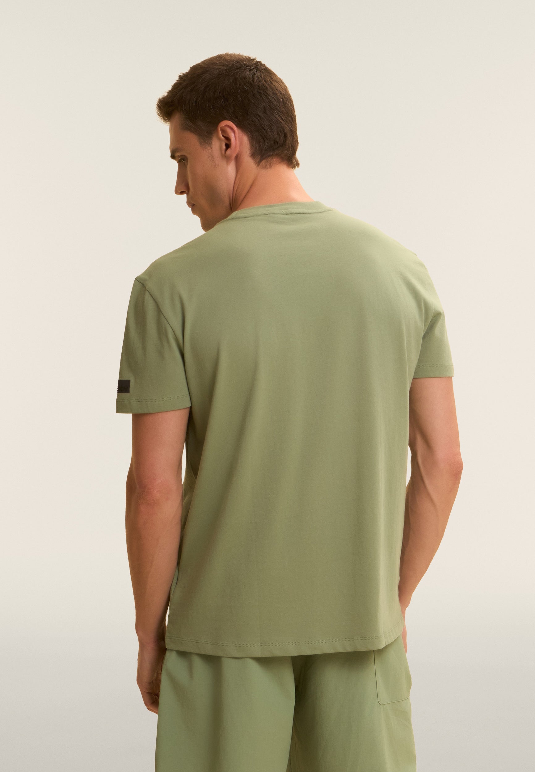 freddy-t-shirt-comfort-in-cotone-jersey-con-taschino-zip-e-inserti-rip-stop image 3