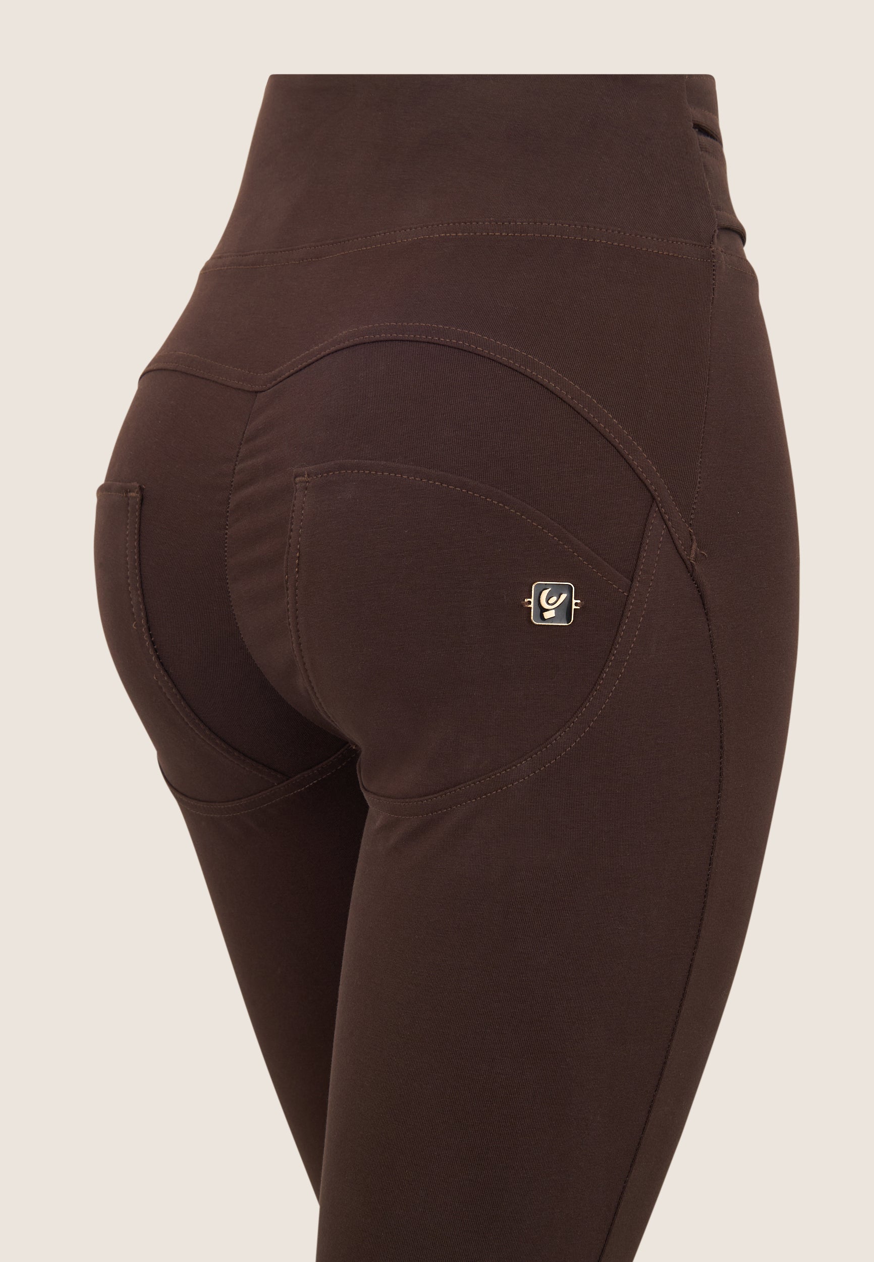 freddy-pantaloni-wr-up-superskinny-7-8-vita-alta-in-cotone-organico-con-oro image 8
