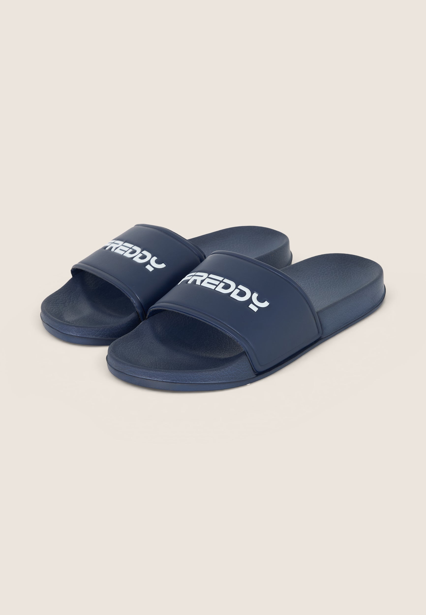 freddy-ciabatte-slider-donna-con-maxi-logo-a-contrasto image 5
