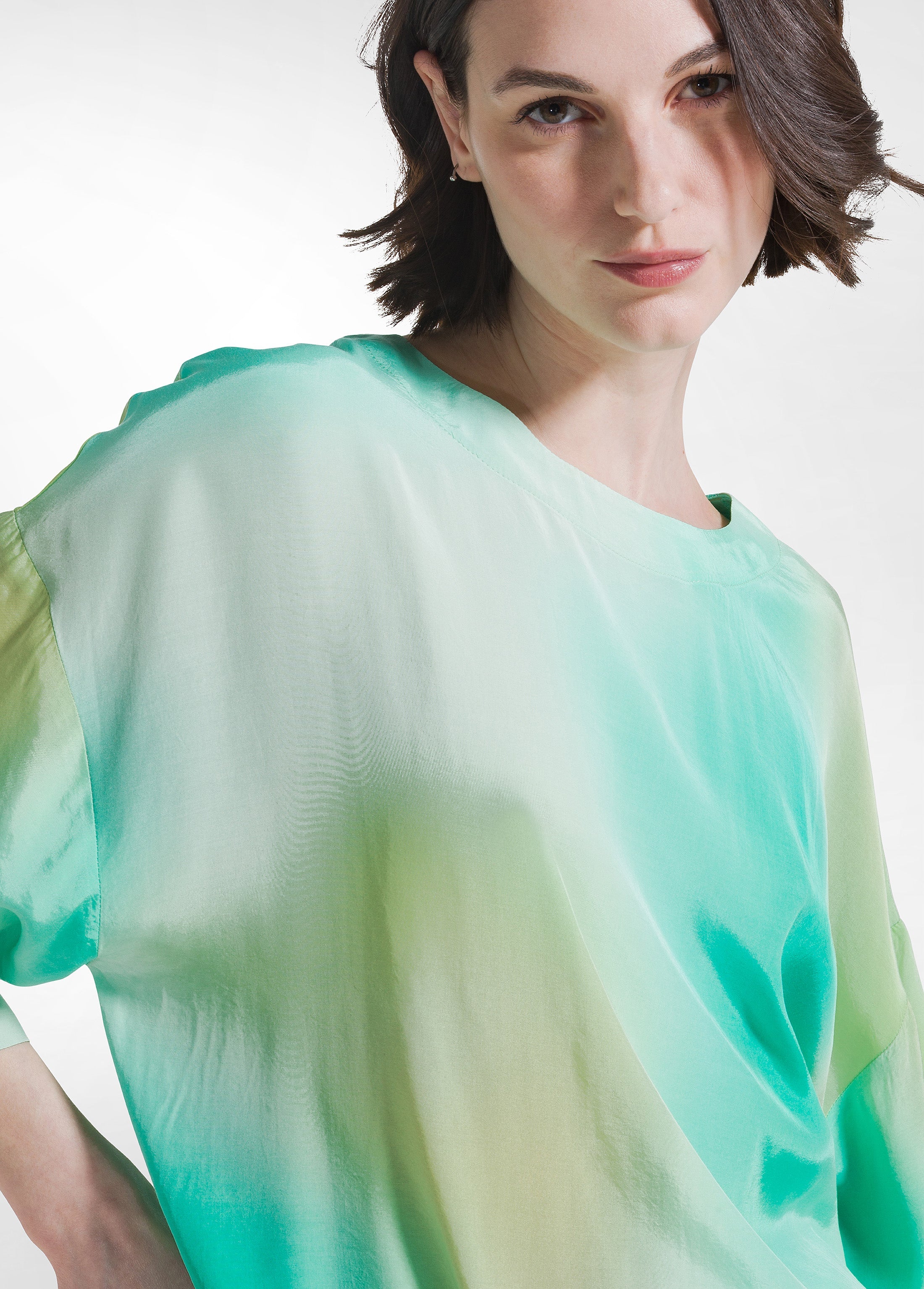 deha-t-shirt-ampia-in-viscosa-habutai-blu-d42640-maglia-fluida-leisurewear image 3