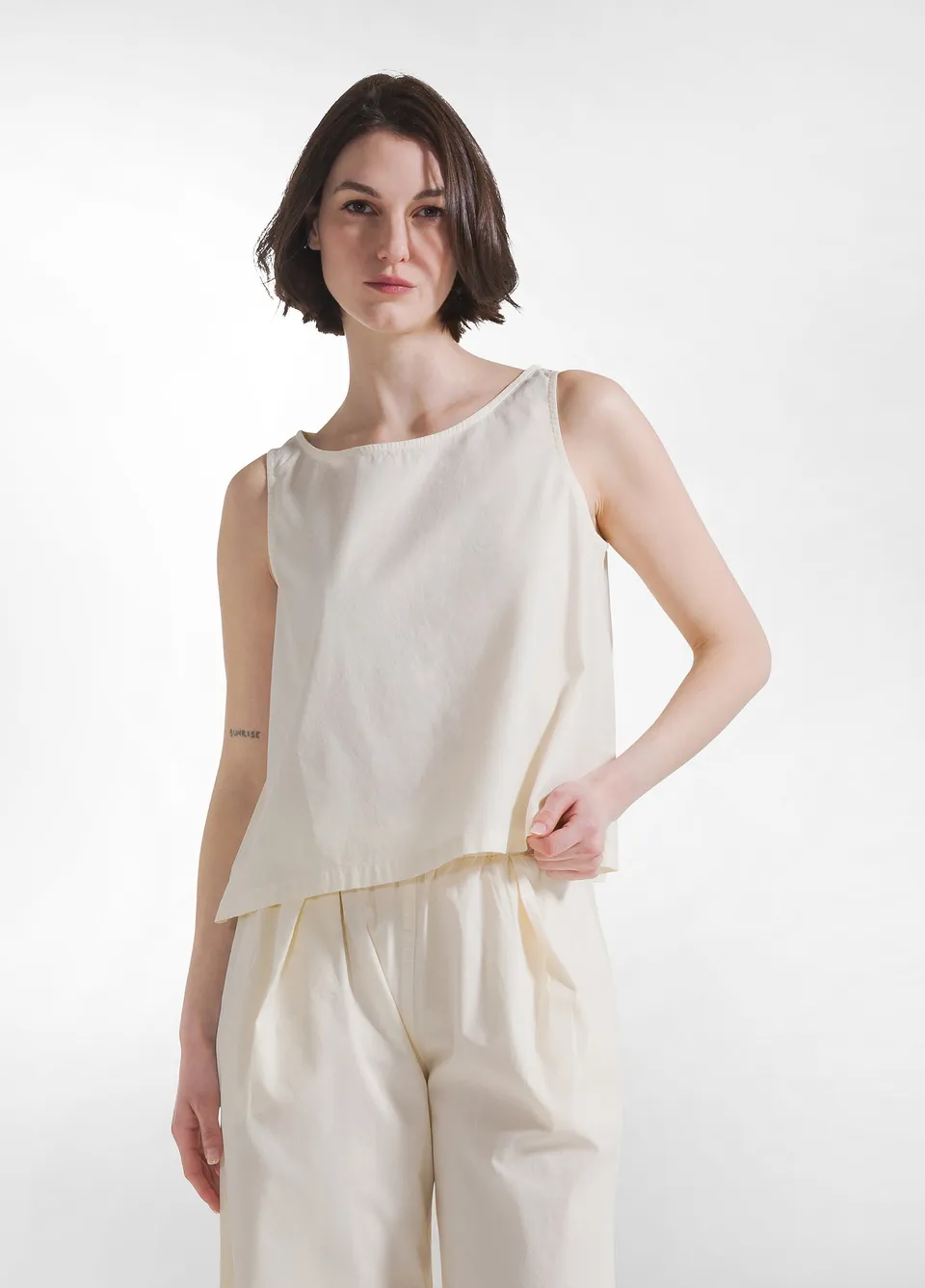 deha-top-in-popline-elasticizzato-bianco image 1