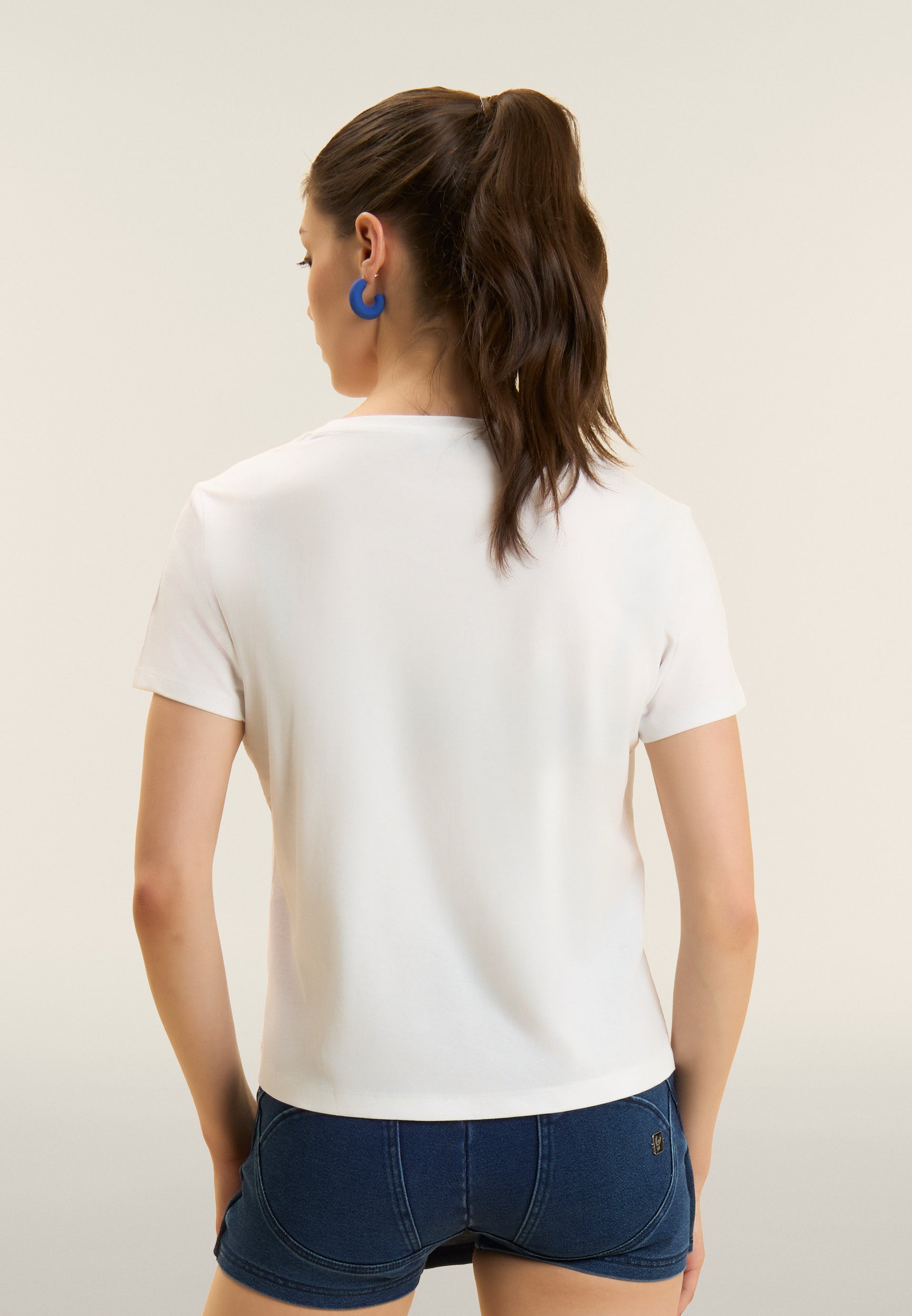 freddy-t-shirt-donna-regular-con-logo-floreale-in-jersey-cotone-supima image 3