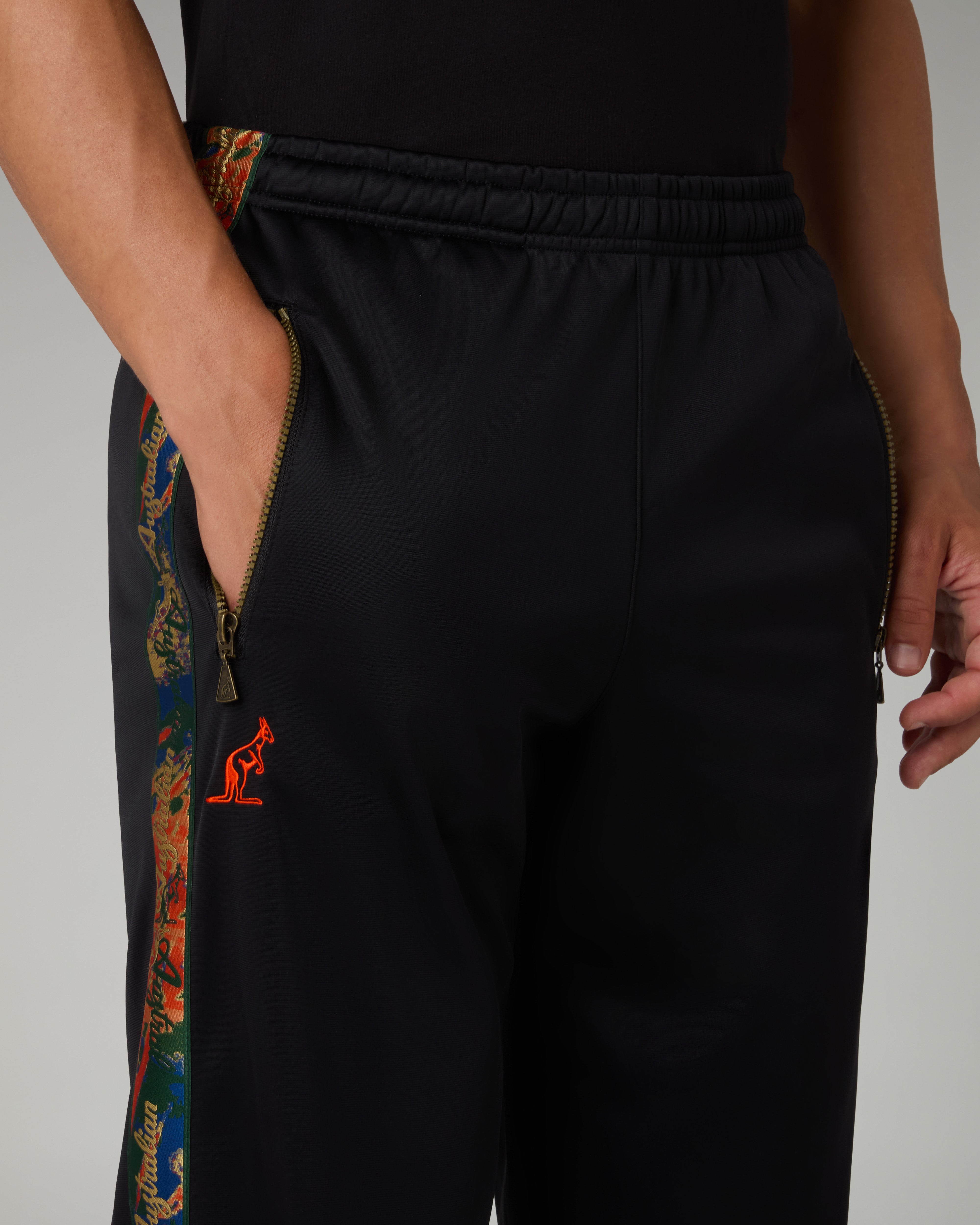 australian-nebula-tape-track-pant-nero image 4