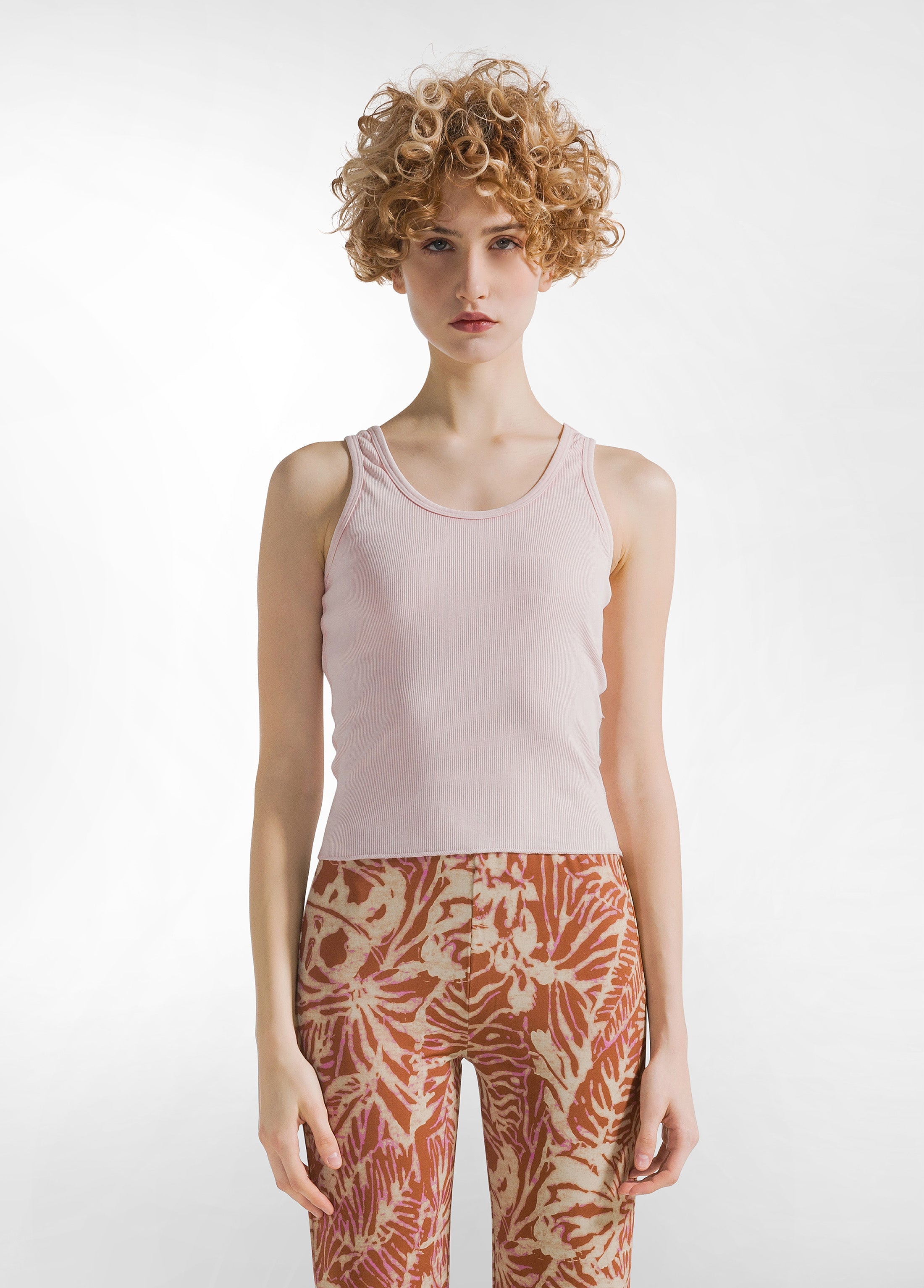 deha-top-in-costina-effetto-sfumato-rosa-top-donna-aderente image 1