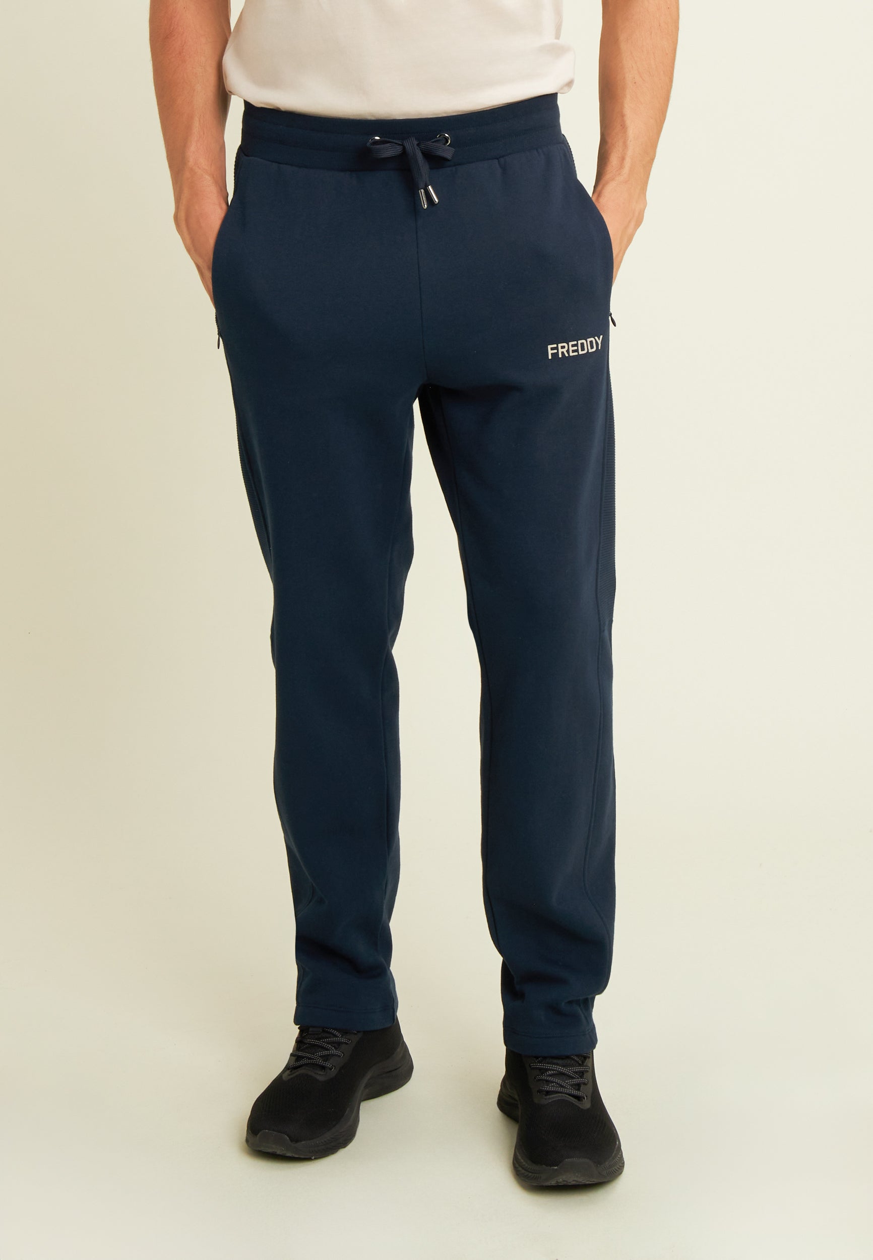 freddy-pantaloni-uomo-in-felpa-garzata-con-inserti-rigati image 1