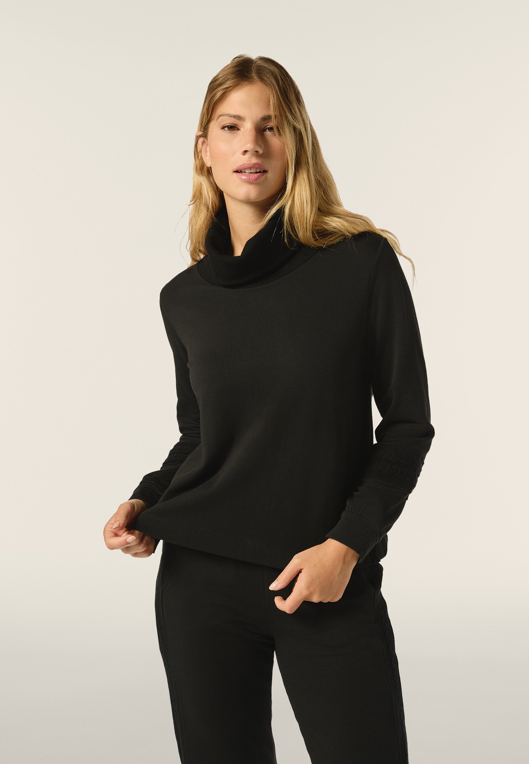 freddy-wr-up-felpa-donna-con-cappuccio-tasca-marsupio-tricot-trecce image 1