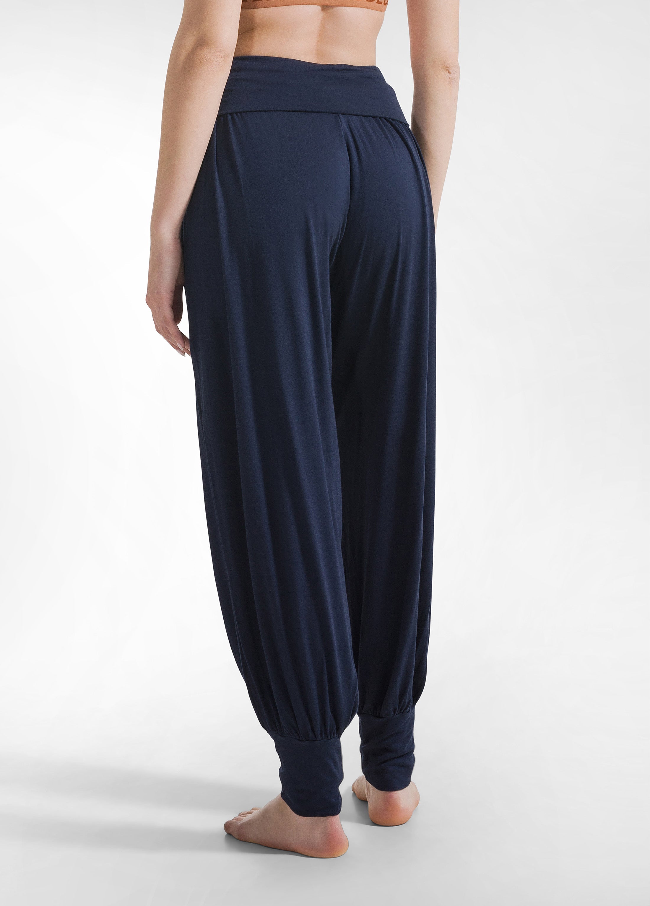 deha-pantalone-odalisca-in-viscosa-ecovero-blu-notte image 3