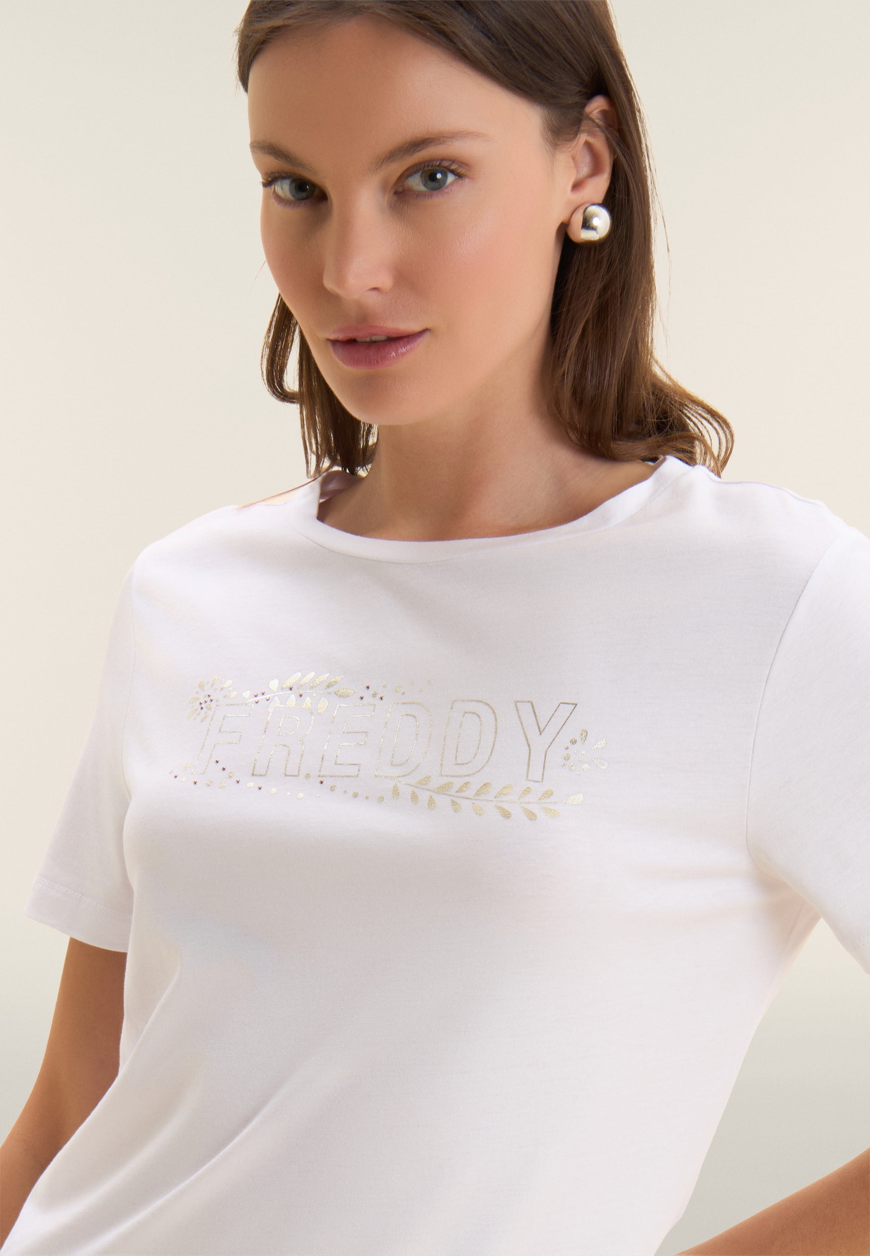 freddy-t-shirt-manica-corta-con-decori-floreali-e-borchie image 4