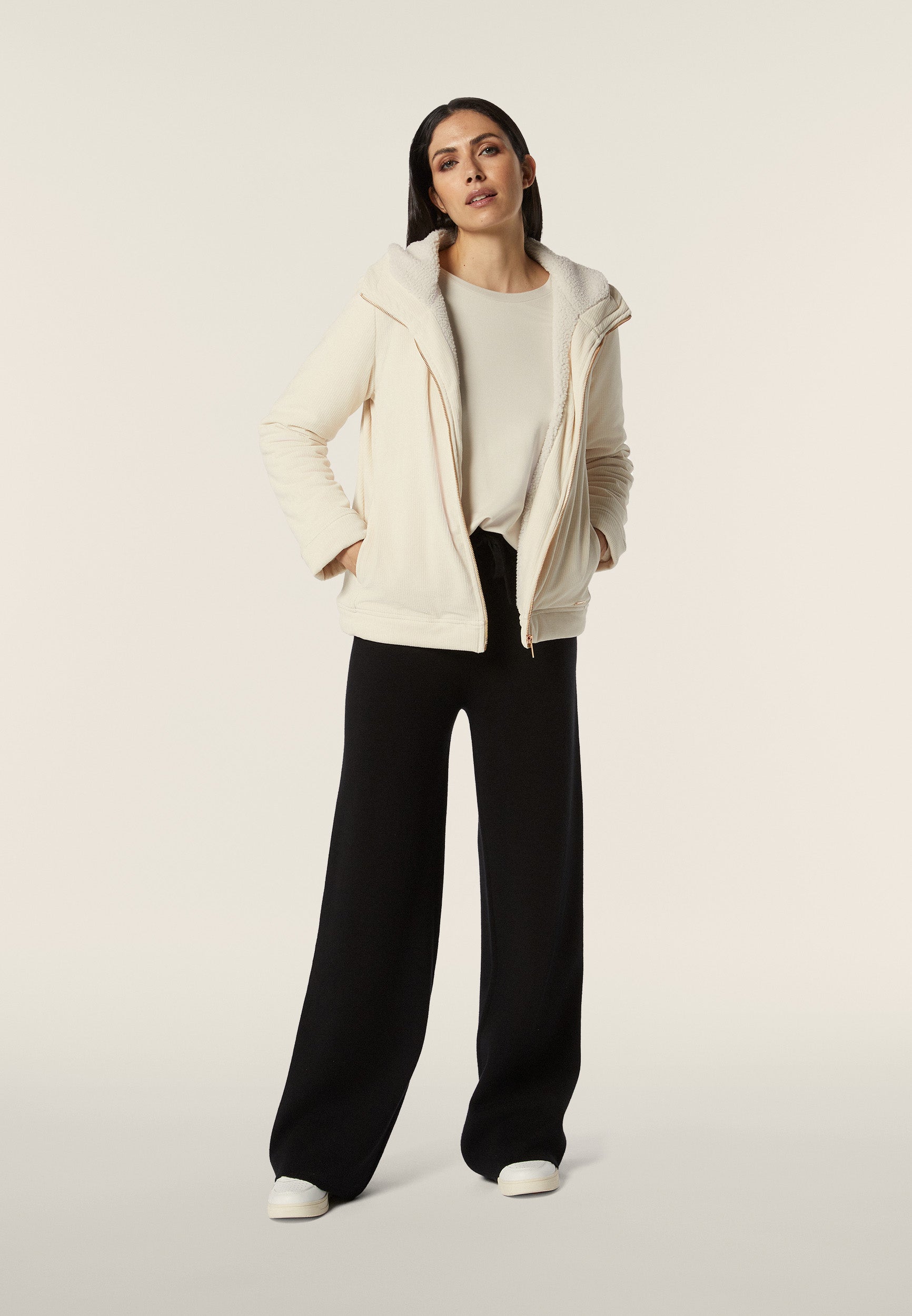 freddy-pantalone-comfort-fit-in-maglia-tricot-rasata-senza-cuciture image 2