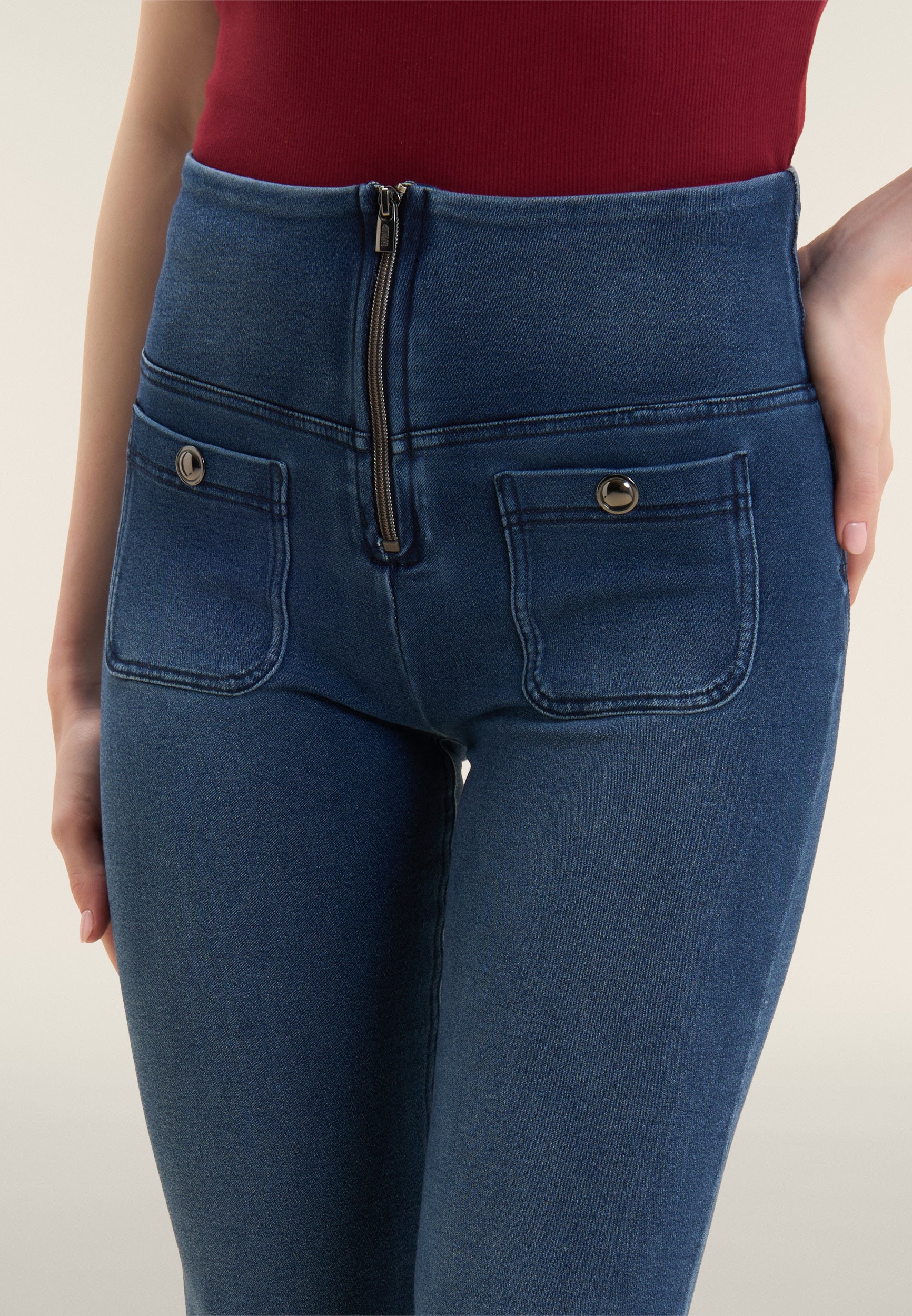 freddy-wr-up-pantaloni-bootcut-vita-alta-in-denim-satinato image 5