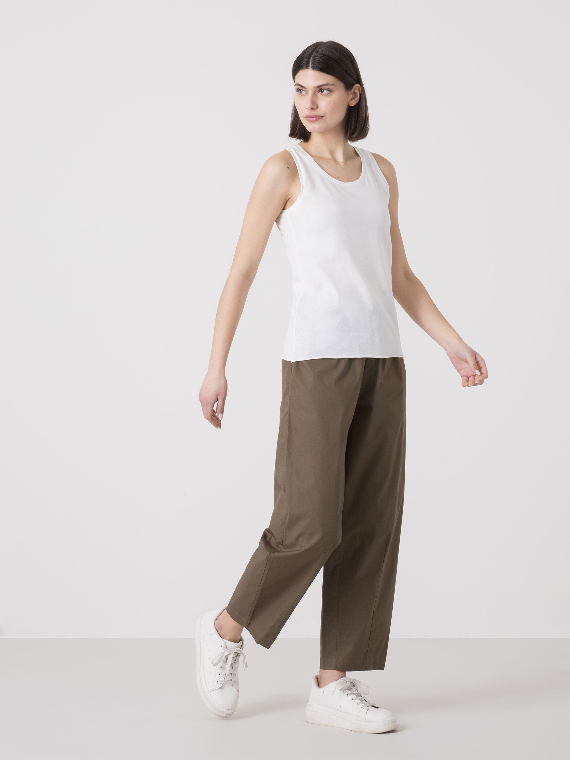 dimensione-danza-canotta-donna-basic-smanicata-leggera-girocollo image 1