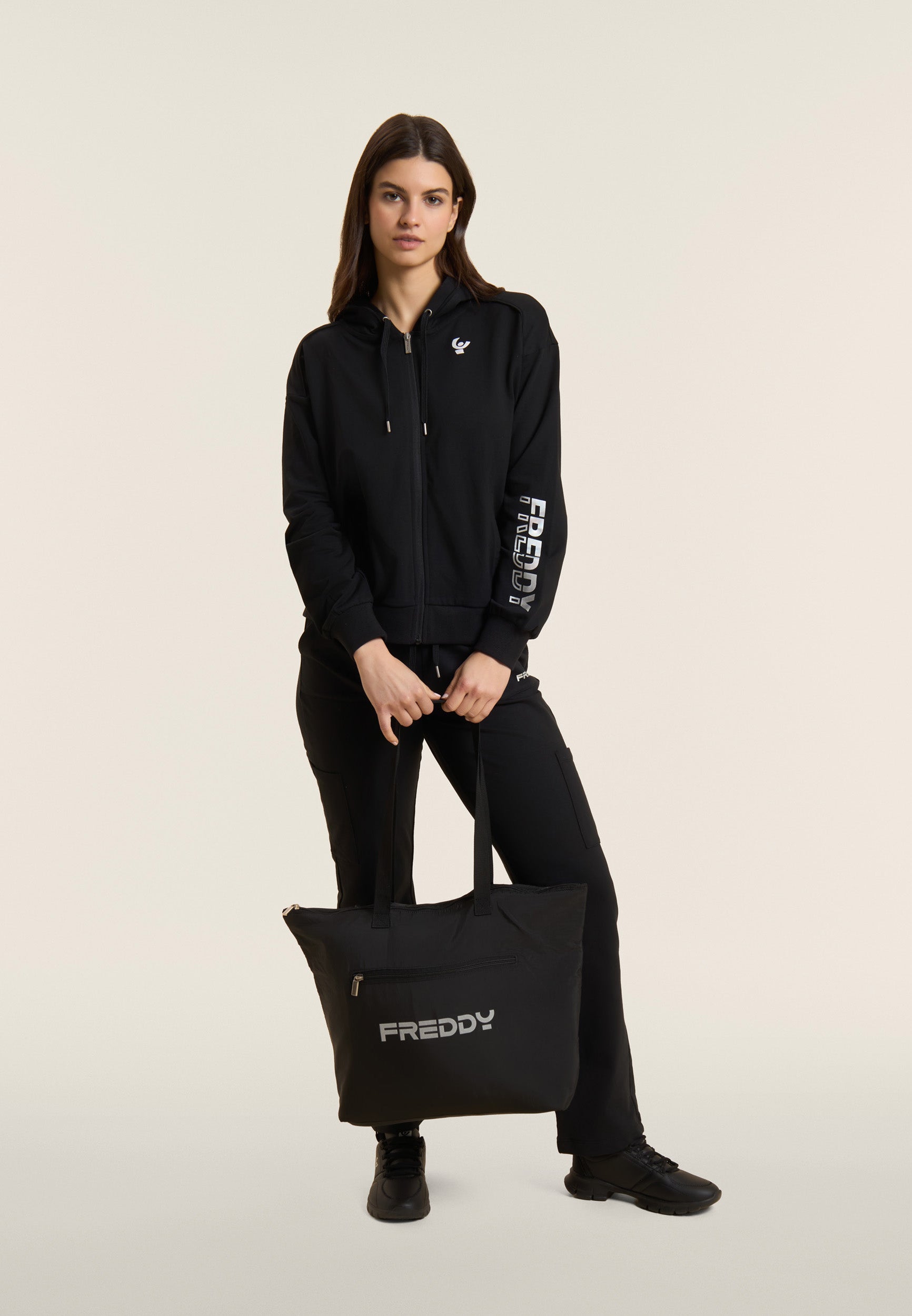 freddy-borsa-shopper-in-nylon-con-zip-e-logo-gommato image 1