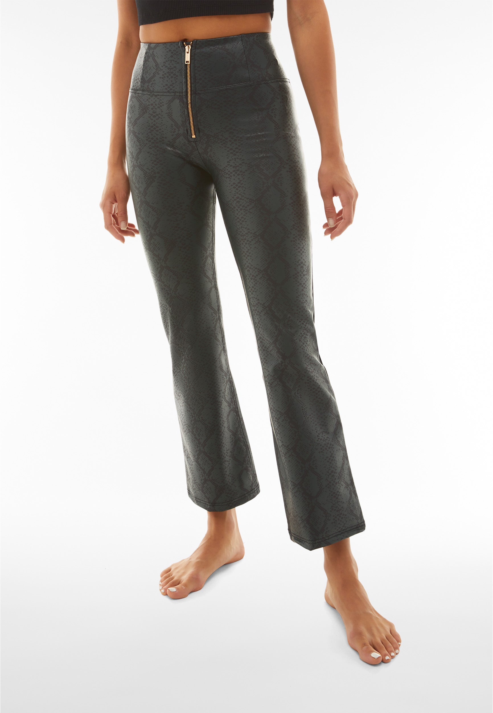 freddy-pantaloni-wr-up-similpelle-pitonata-flare-cropped-vita-alta image 1