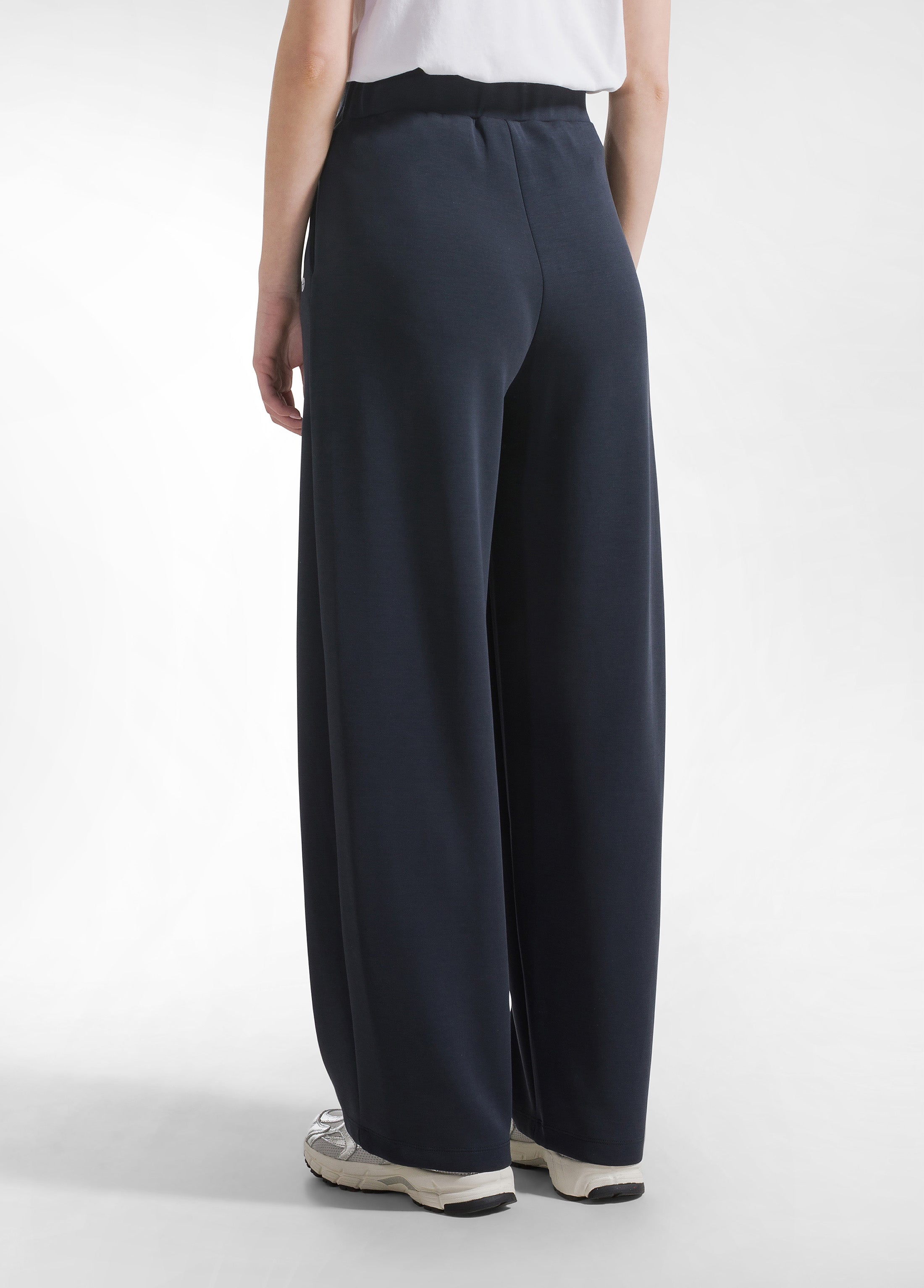 deha-completo-bomber-full-zip-e-pantaloni-plissettati-in-modal-nero image 7