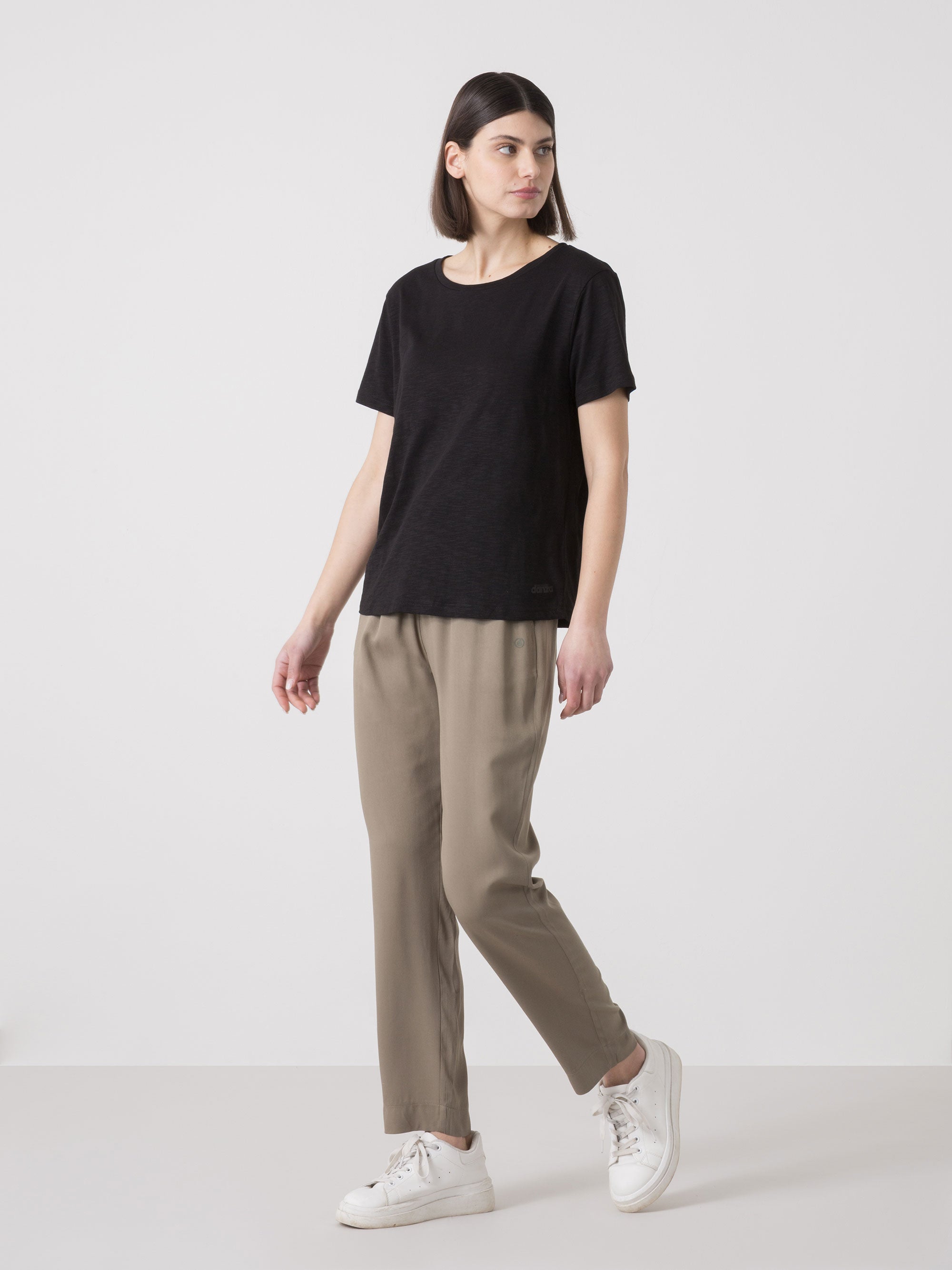 dimensione-danza-t-shirt-donna-in-slub-jersey-regular-fit-con-scollo-rotondo image 7