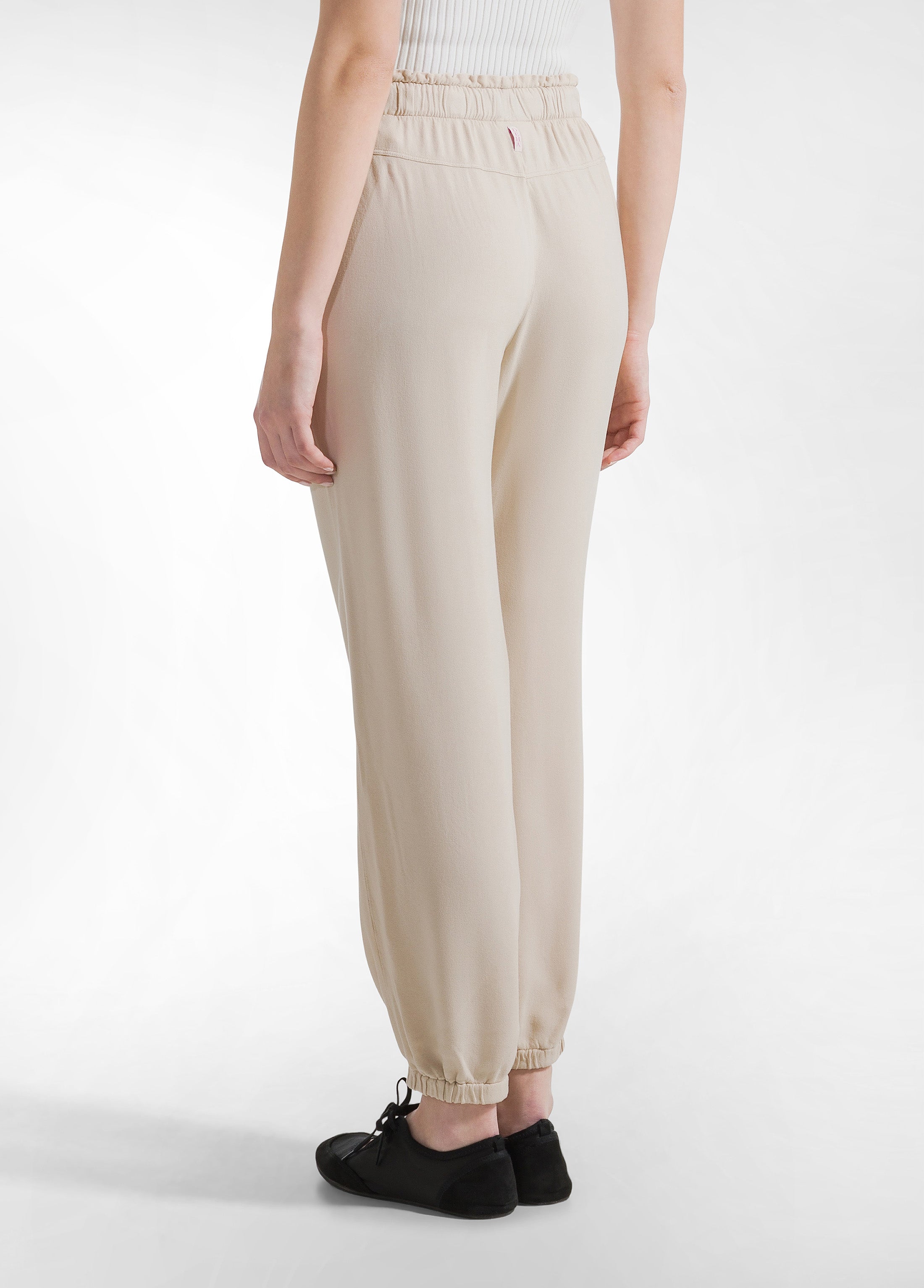 deha-pantalone-jogger-beige-in-viscosa-crepe image 3