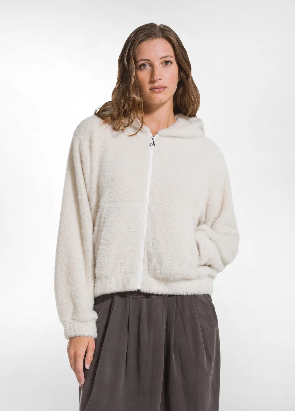 deha-d52333-felpa-con-zip-e-cappuccio-in-pile-leggero-bianco image 1