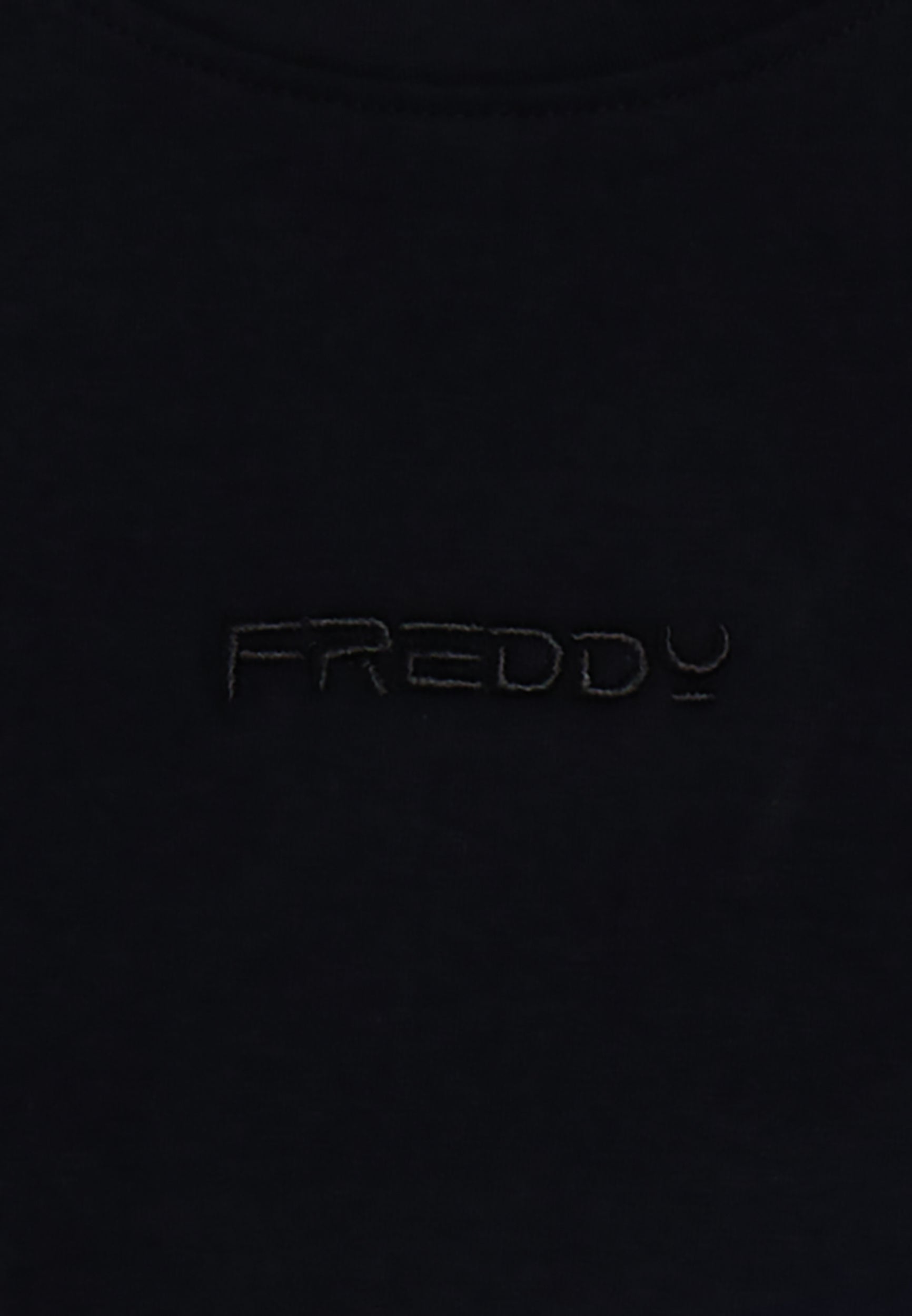 freddy-t-shirt-cropped-logo-ricamato-bambina-e-ragazza image 7