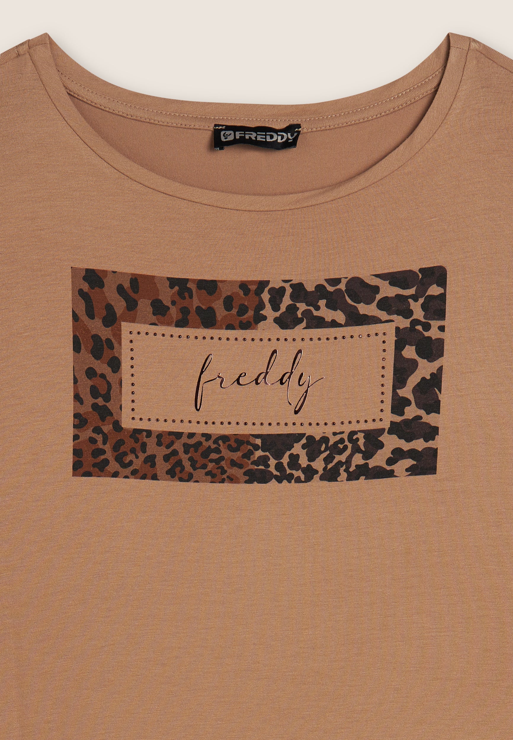 freddy-t-shirt-donna-stampa-animalier-e-strass-con-logo-maglia-jersey image 6