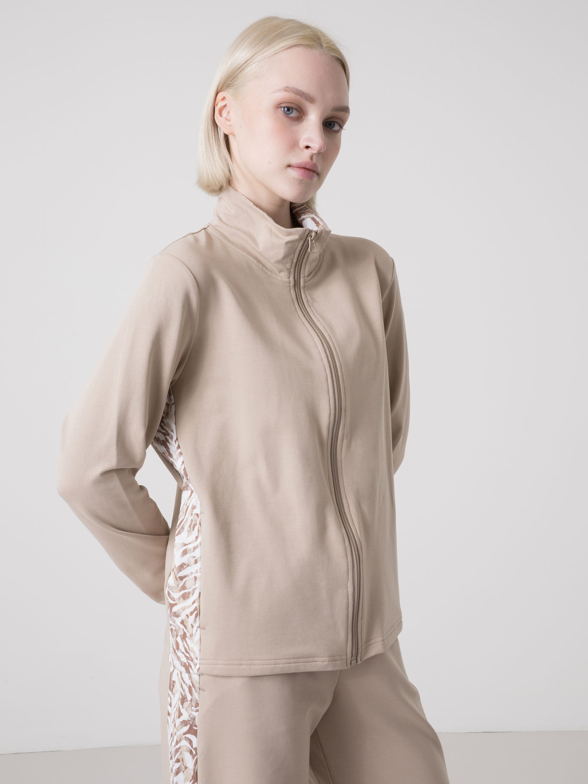 felpa-donna-full-zip-stretch-dimensione-danza-con-inserti-animalier image 4