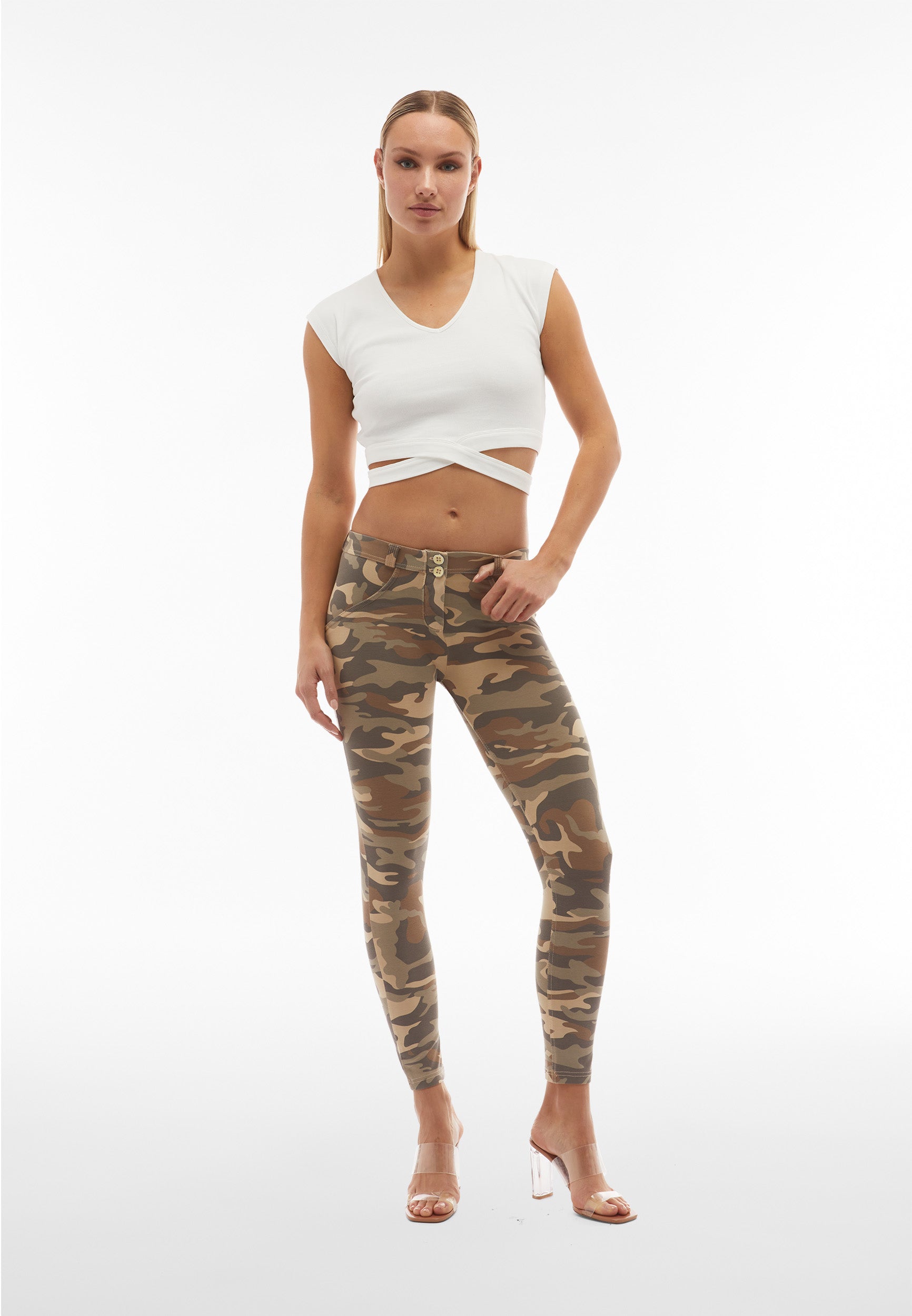 freddy-wr-up-pantaloni-push-up-7-8-superskinny-stampa-camouflage image 2