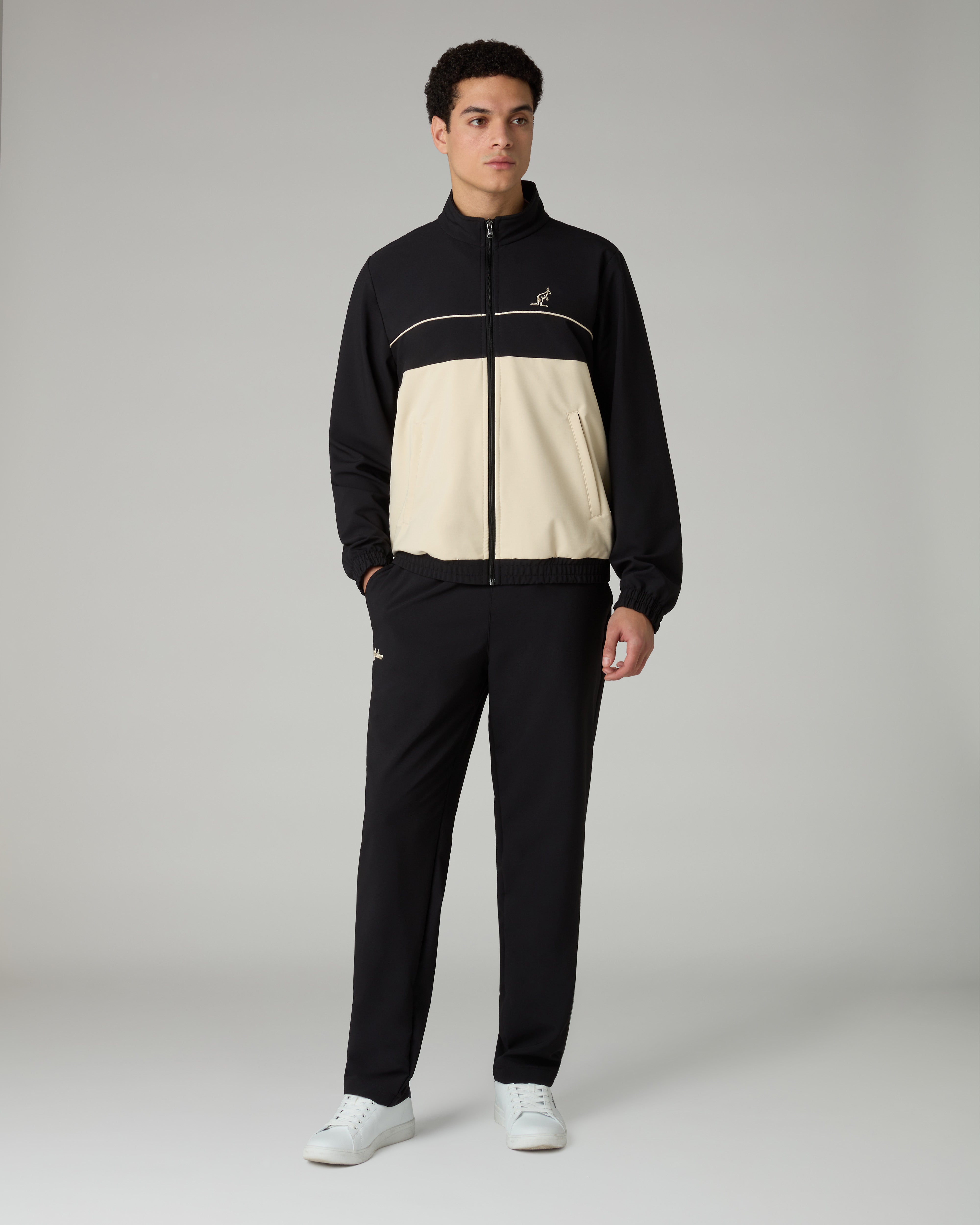 australian-icon-match-tuta-sportiva-nero image 1