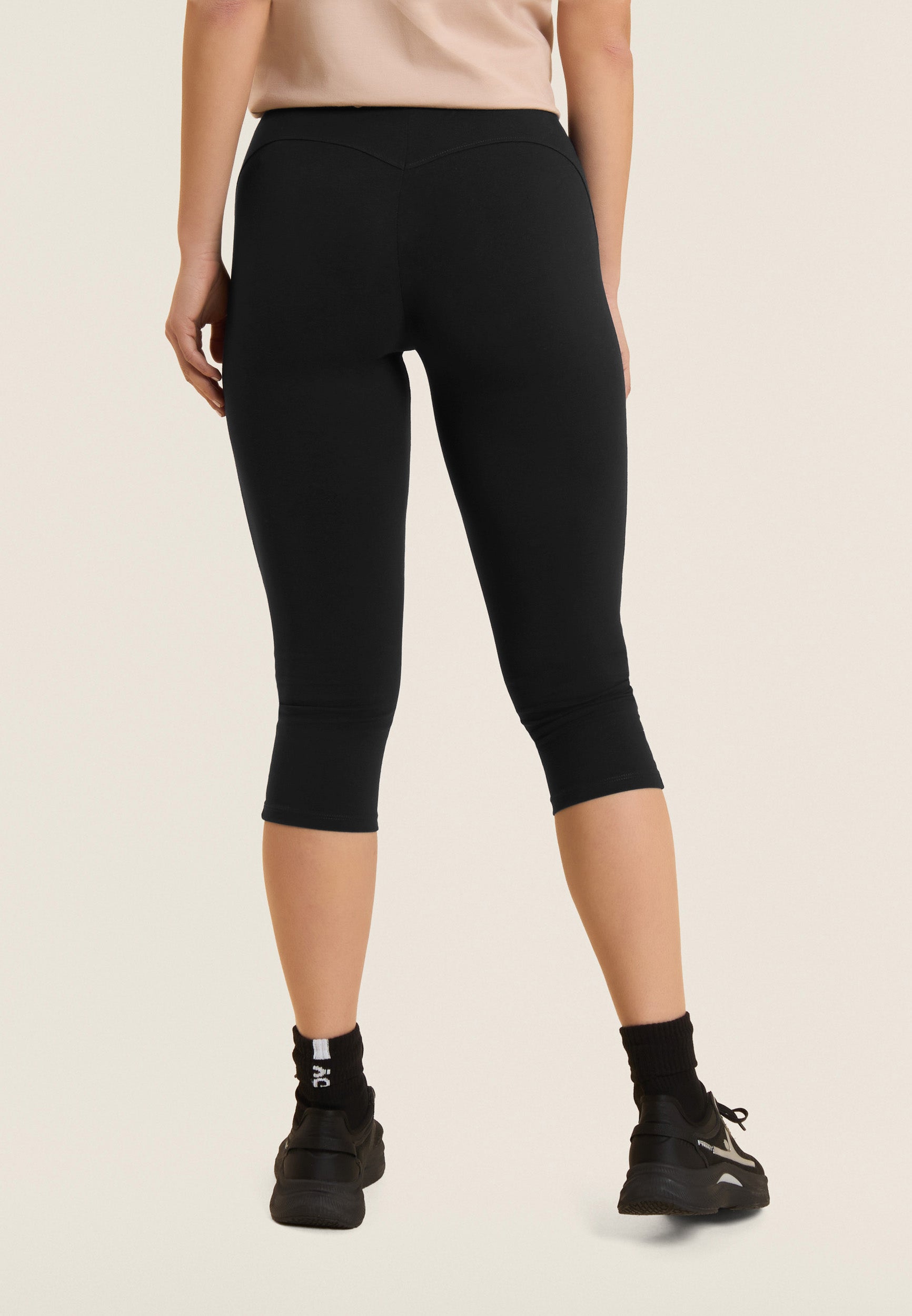 freddy-leggings-corsaro-con-cuciture-a-cuore-in-jersey-pesante image 3