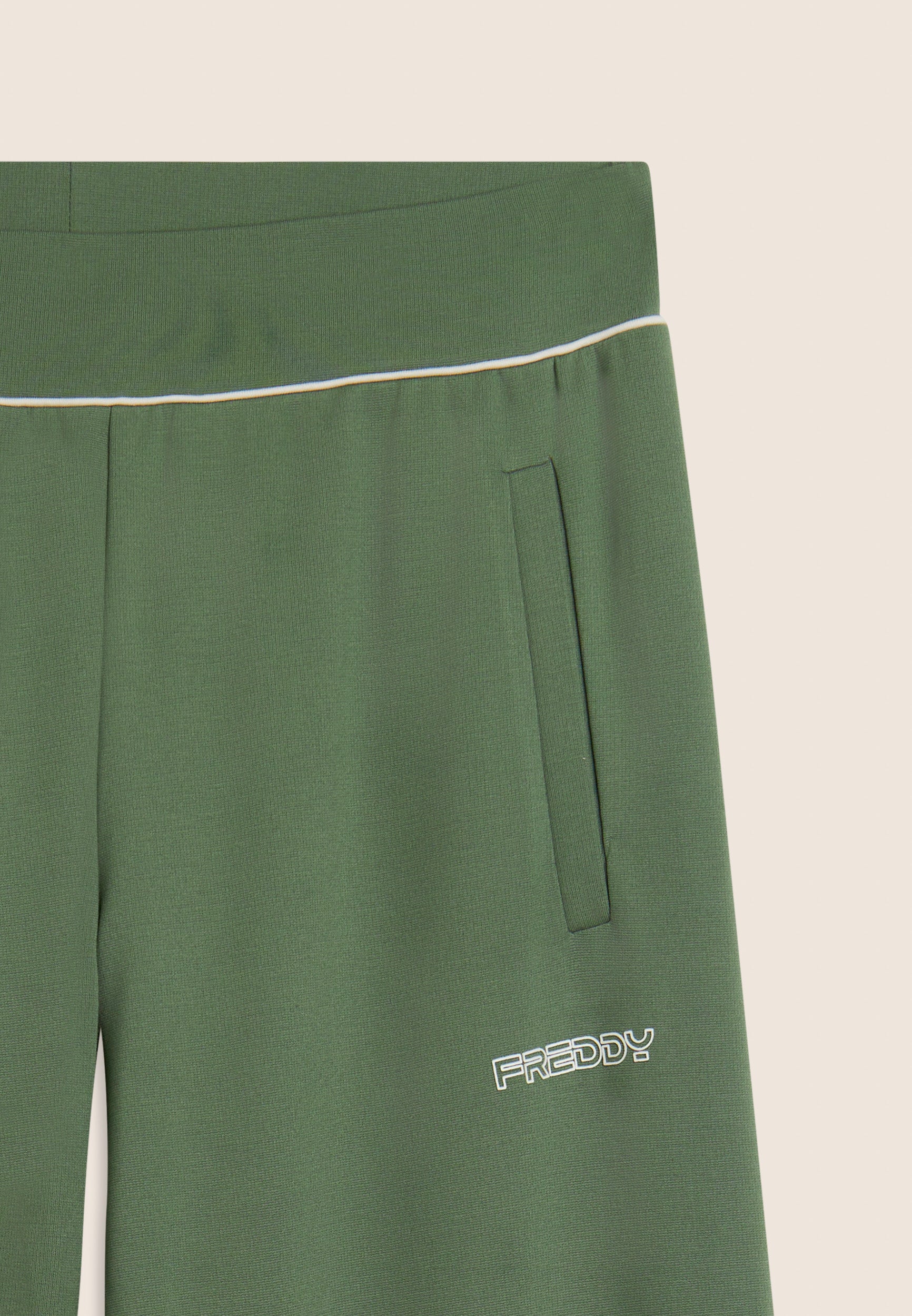 freddy-pantaloni-sportivi-wide-leg-cropped-in-interlock-stretch-con-piping image 7