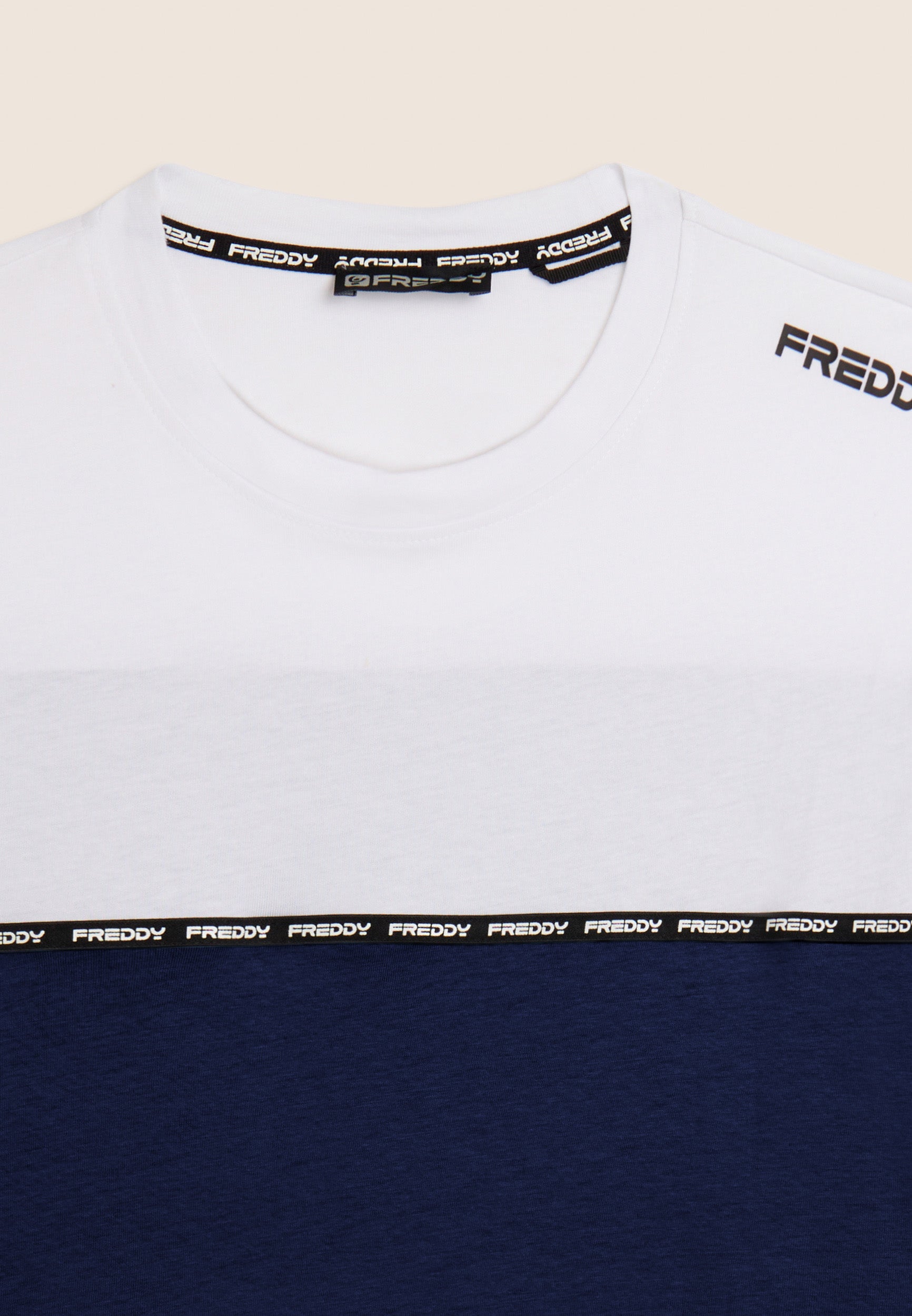 freddy-t-shirt-colour-block-con-inserto-logato-uomo image 3