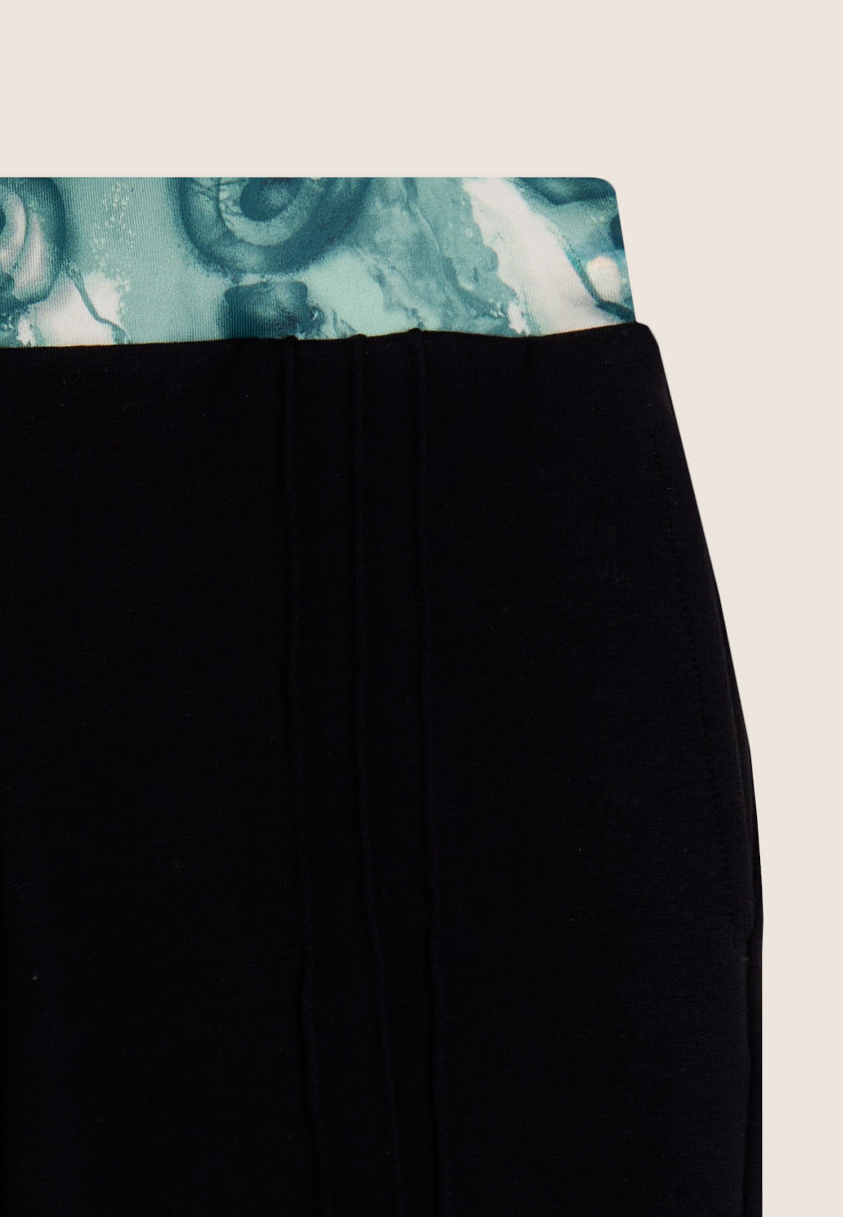 freddy-pantaloni-junior-vita-bassa-fondo-svasato-in-cotone-elasticizzato-wr-up image 3