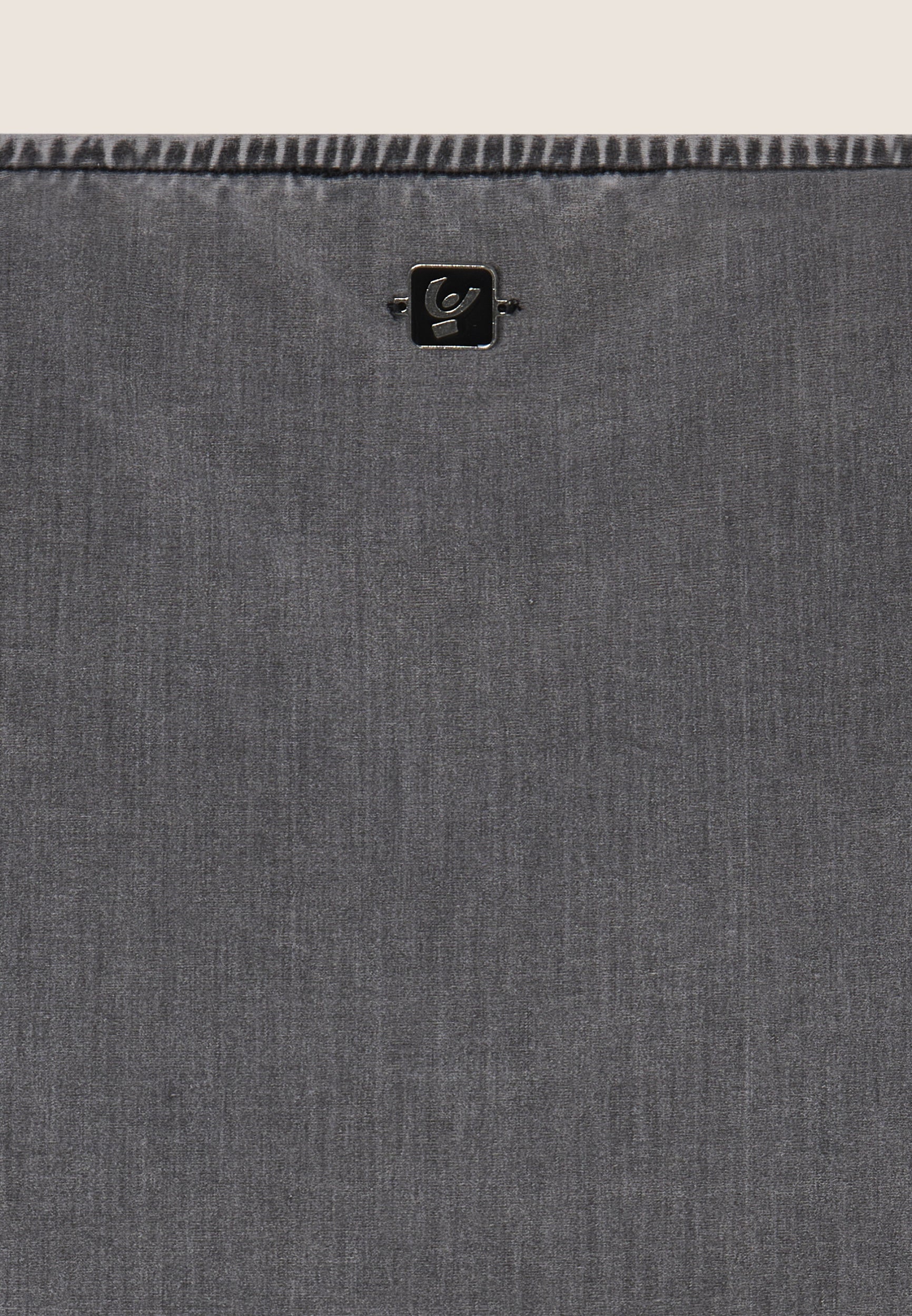 freddy-body-senza-maniche-in-jersey-tencel-effetto-denim image 8