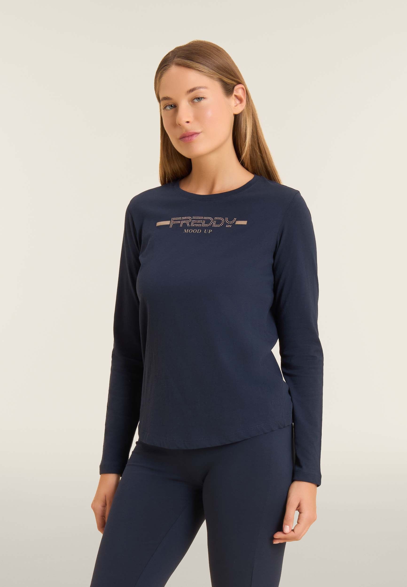 freddy-t-shirt-donna-manica-lunga-jersey-supima-fondo-stondato-logo-strass image 1