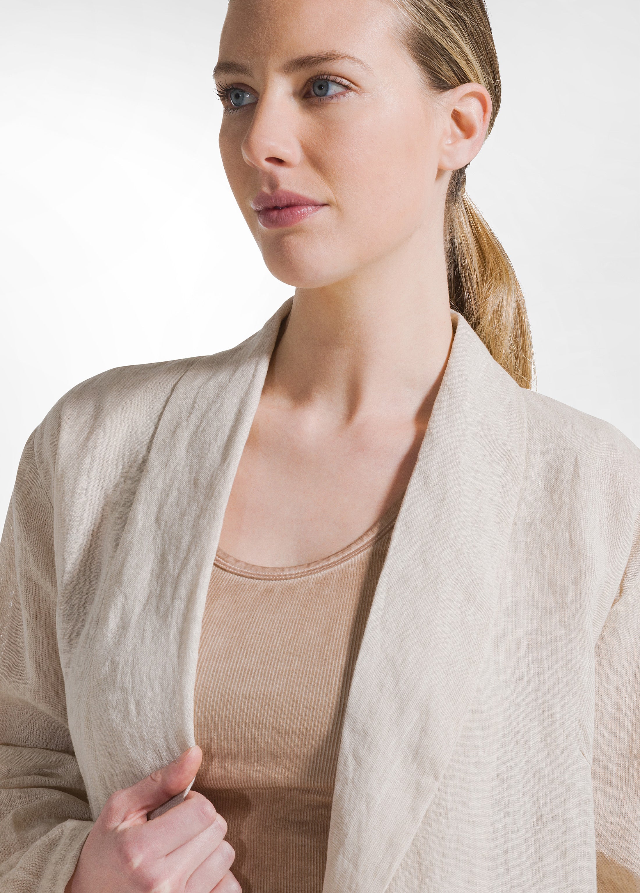 deha-blazer-in-lino-effetto-sfumato-beige-d42580 image 3