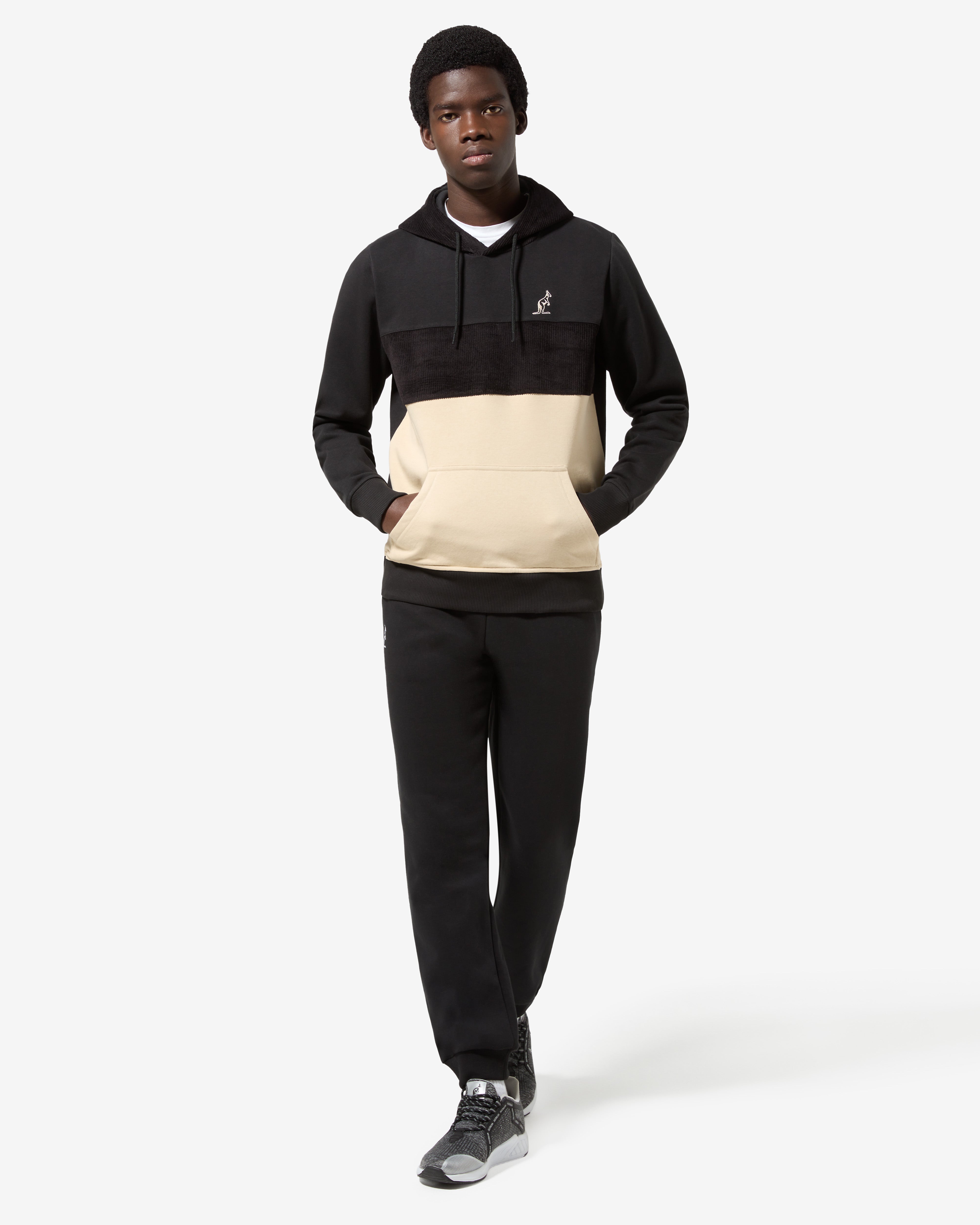 australian-style-hoodie-felpa-nera-corduroy image 2