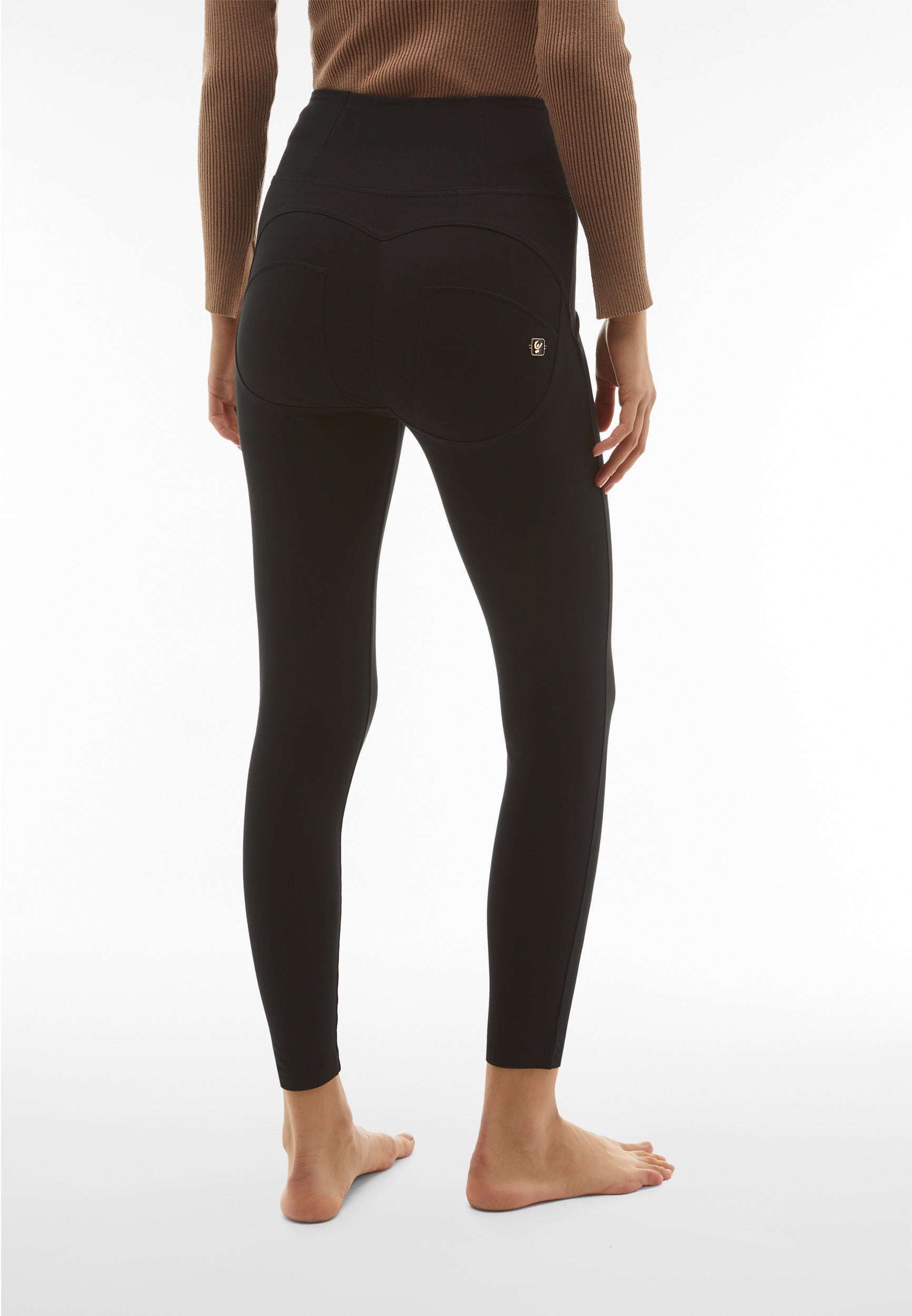 freddy-wr-up-pantaloni-vita-alta-con-zip-e-cucitura-centrale image 3