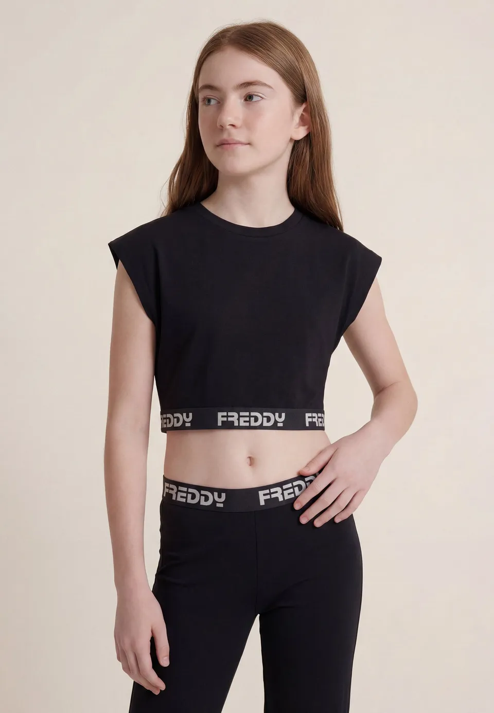 freddy-t-shirt-senza-maniche-cropped-bambina-con-elastico-logato image 1