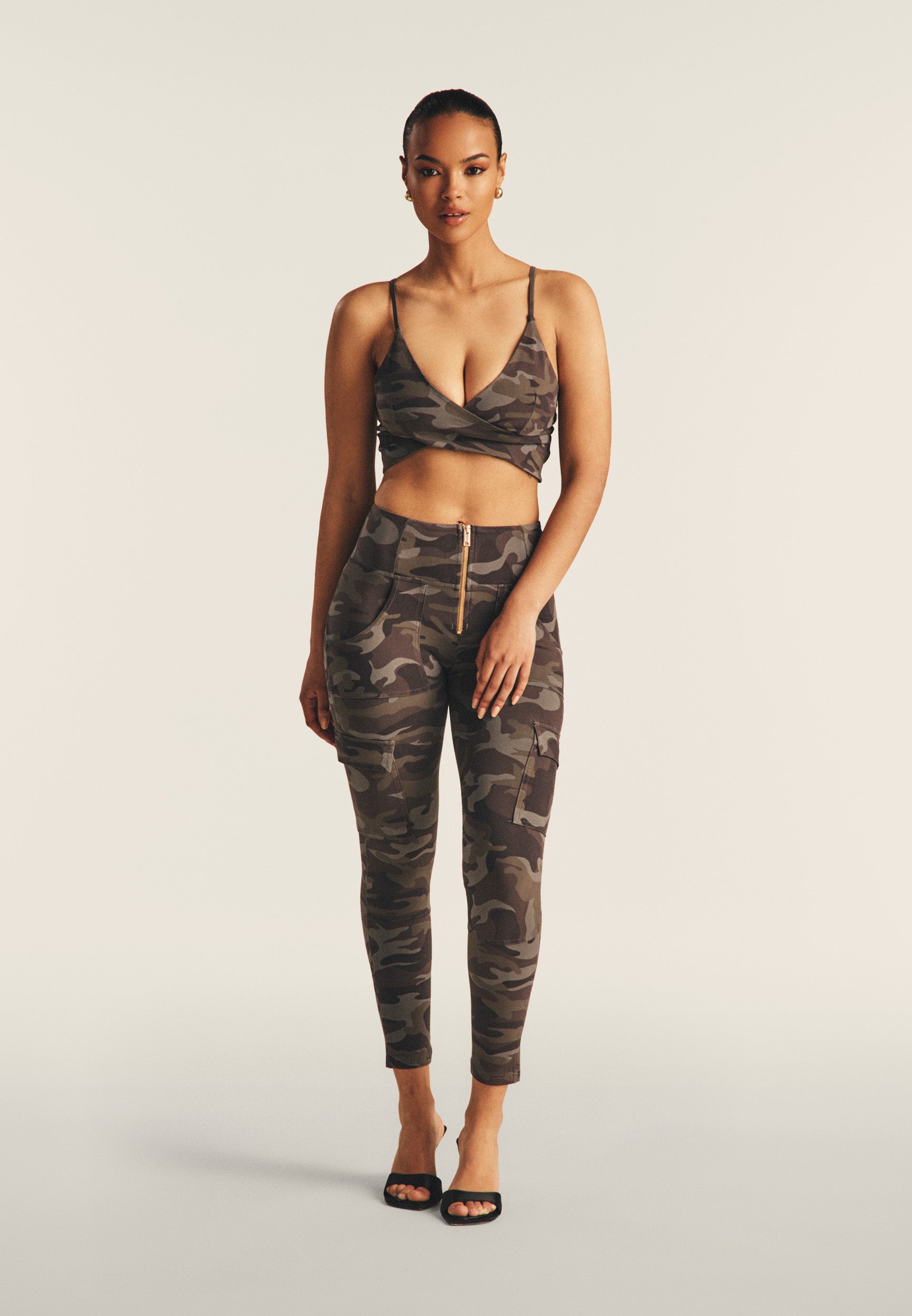 freddy-pantaloni-wr-up-cargo-vita-alta-jersey-camo-push-up image 1
